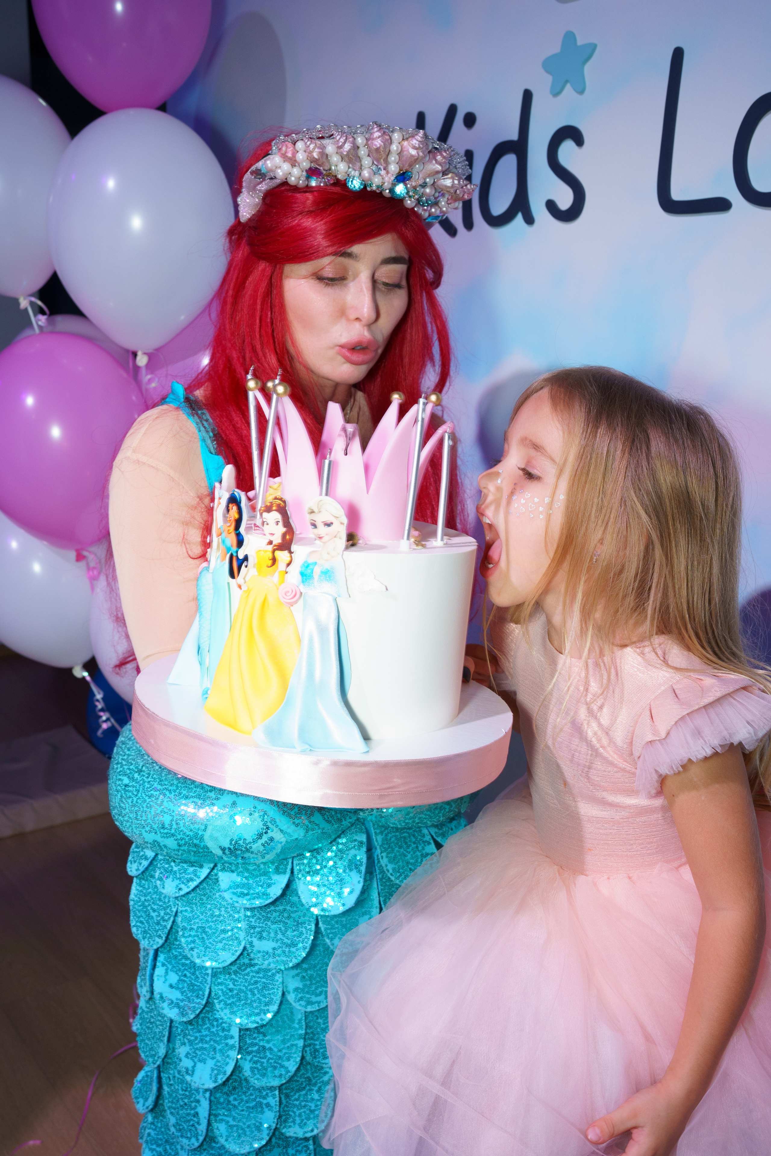 Репортажная съемка дня рождения в лофте. Фотограф Екатерина Канчалаба