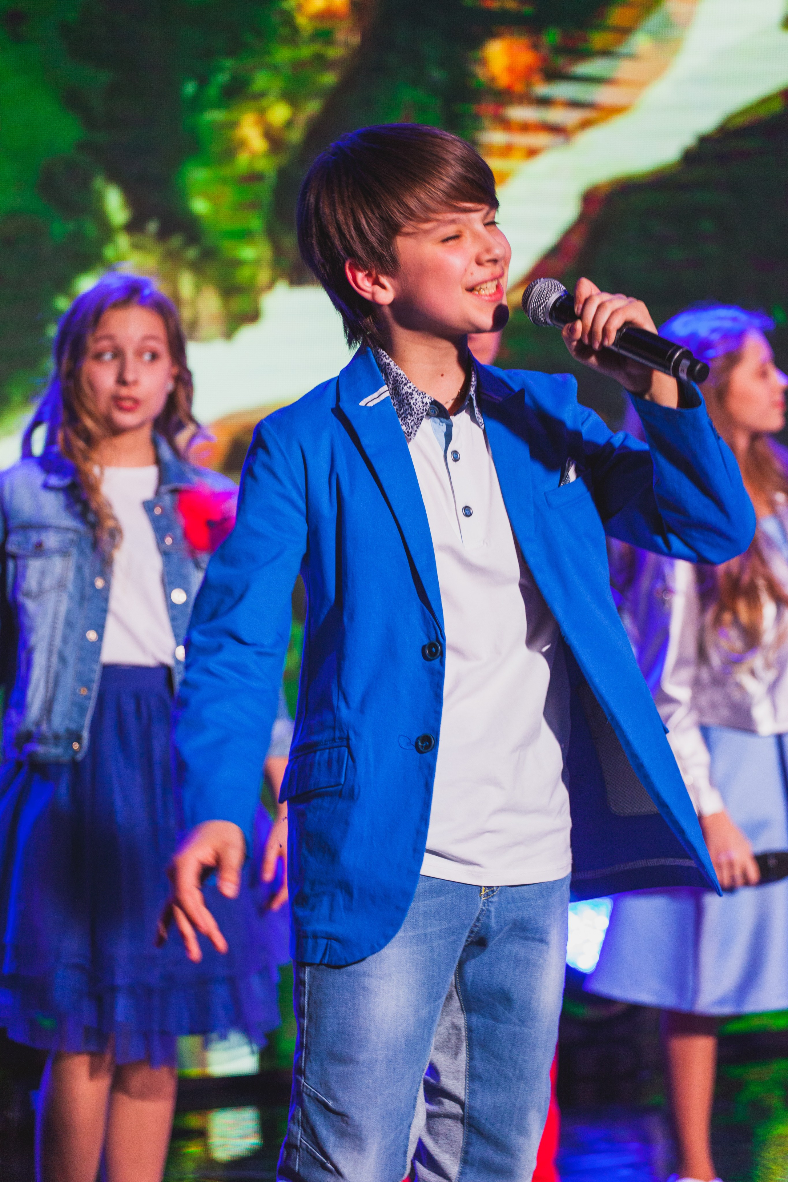 О2ТВ группа СТРАНА. Видеооператор/Фотограф Николай Завьялов