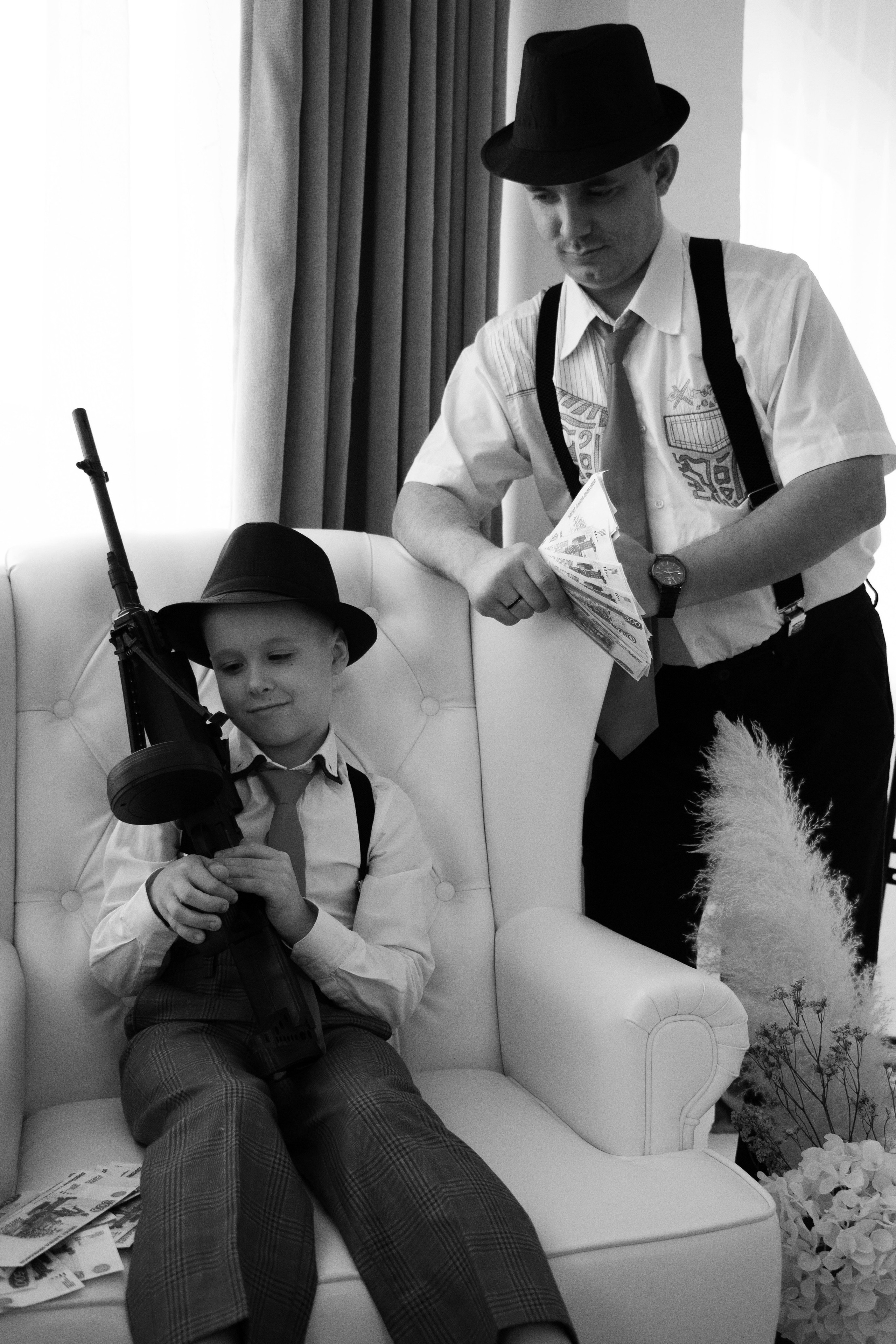 Семейная в стиле гангстеров. Ваш фотограф Ирина Сарнаева Новосибирск — Томск