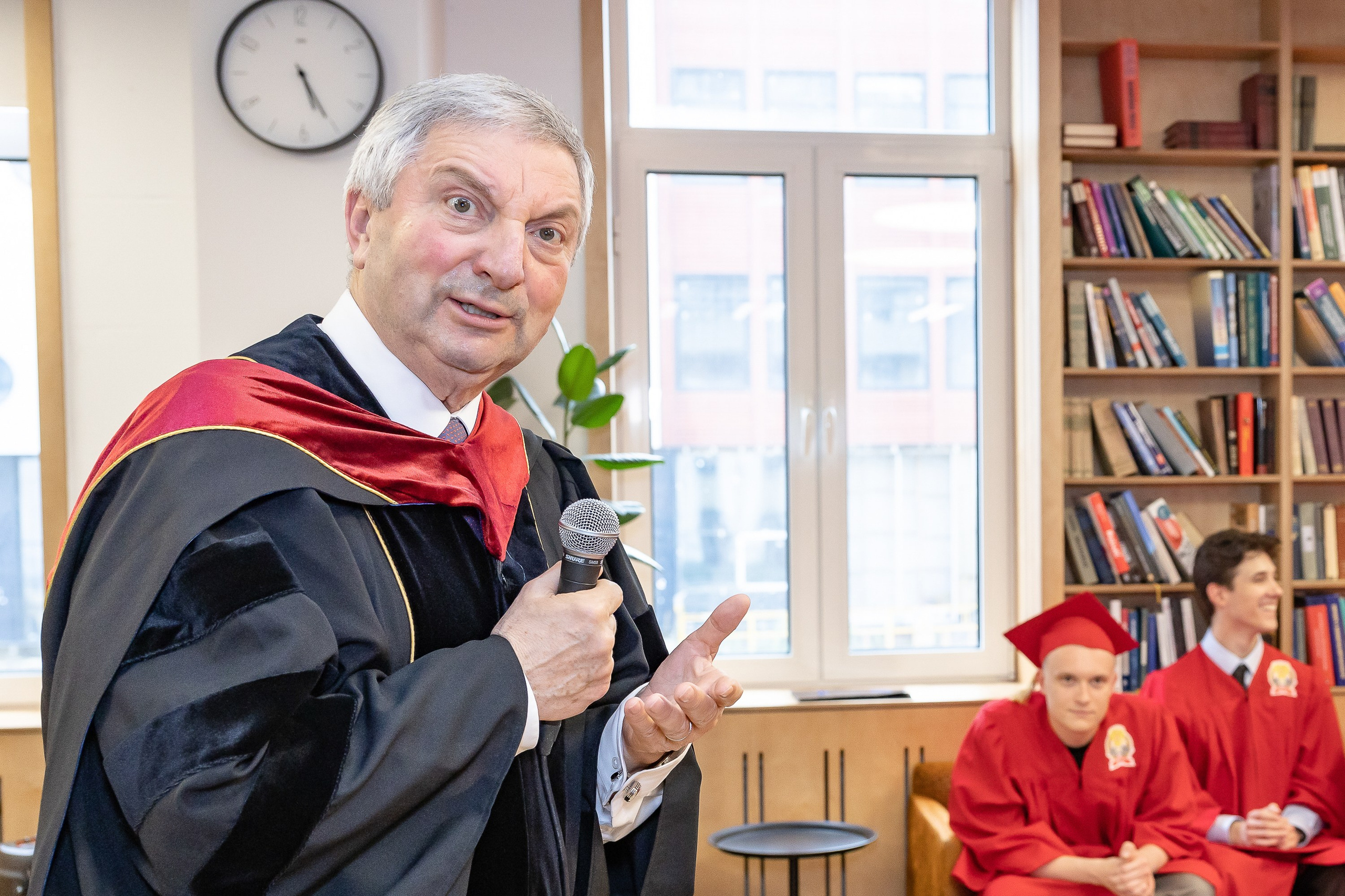 Вручение дипломов об окончании обучения в Президентской академии РАНХиГС. Фотограф Владимир Охрименко