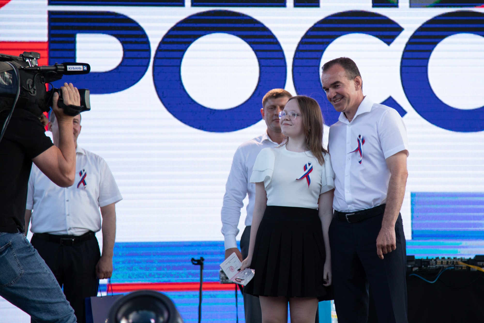 День России в Краснодаре 2022. Репортажный, промышленный и маркетплейс-фотограф Дмитрий Чернат