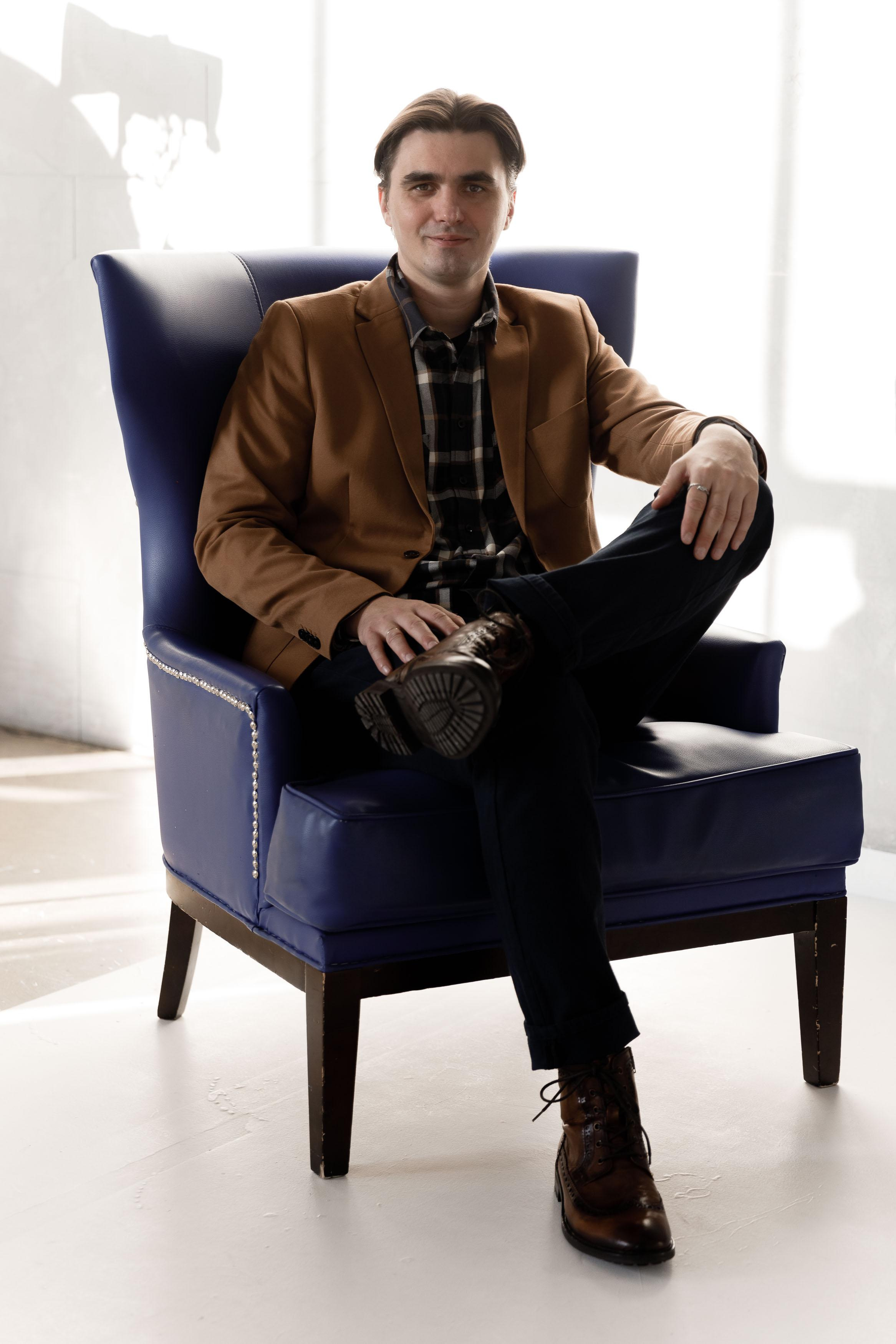 Алексей Гущин. Главная