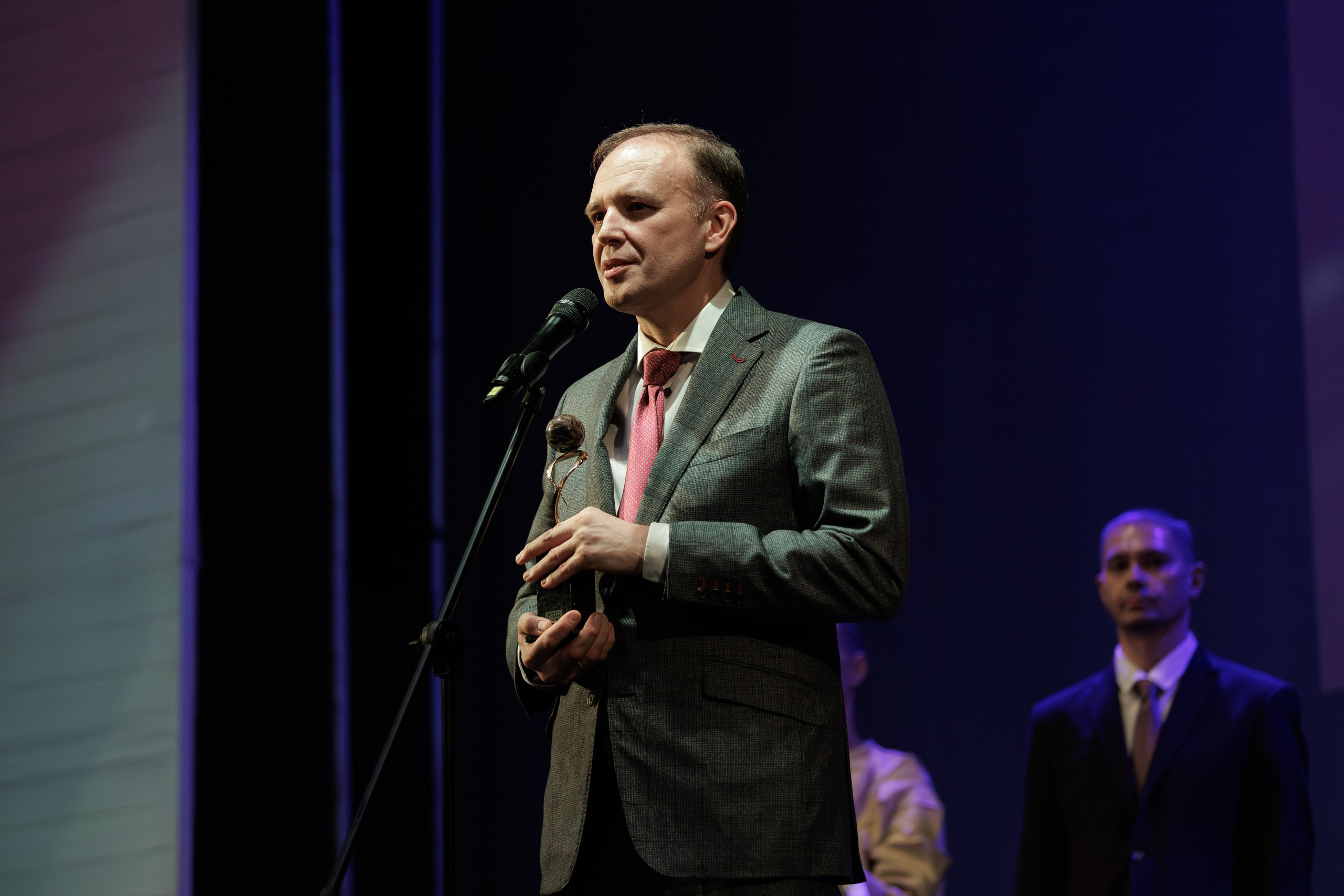 Человек года_Премия dk.ru. Контент для бизнеса в Екатеринбурге Полдень Медиа