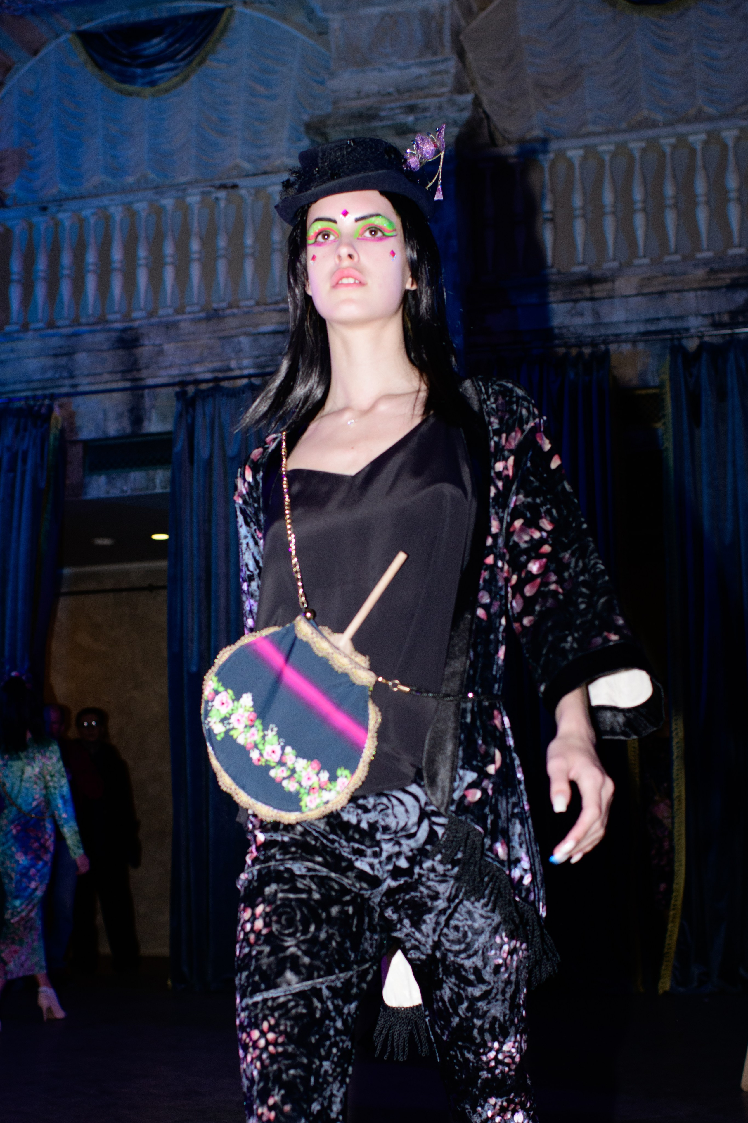 Репортаж модного показа «Люди брендов». Организация и проведение фотосъемок в Санкт-Петербурге. Фотограф Смирягин Илья