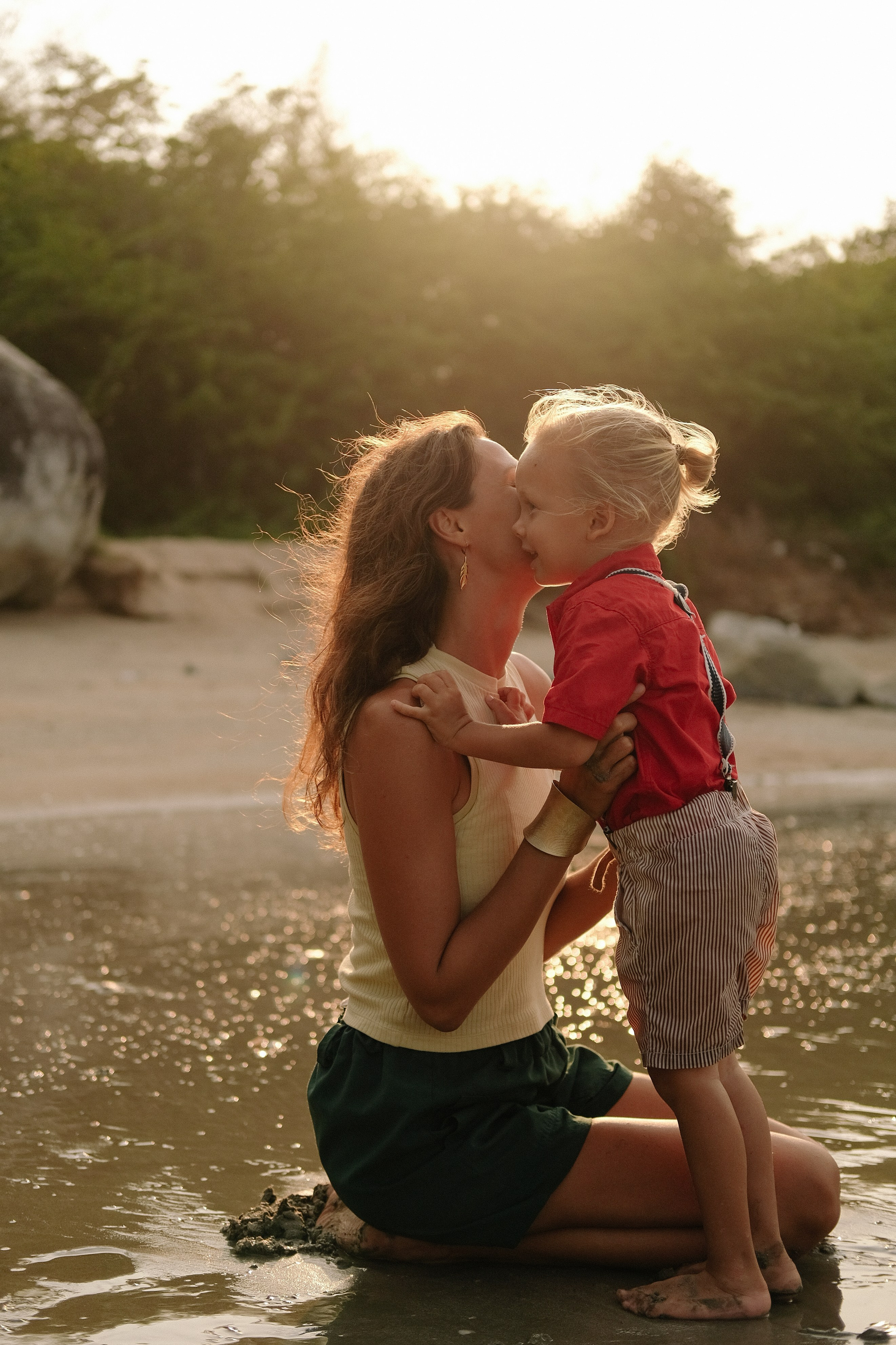 Клементина Тай. Главная