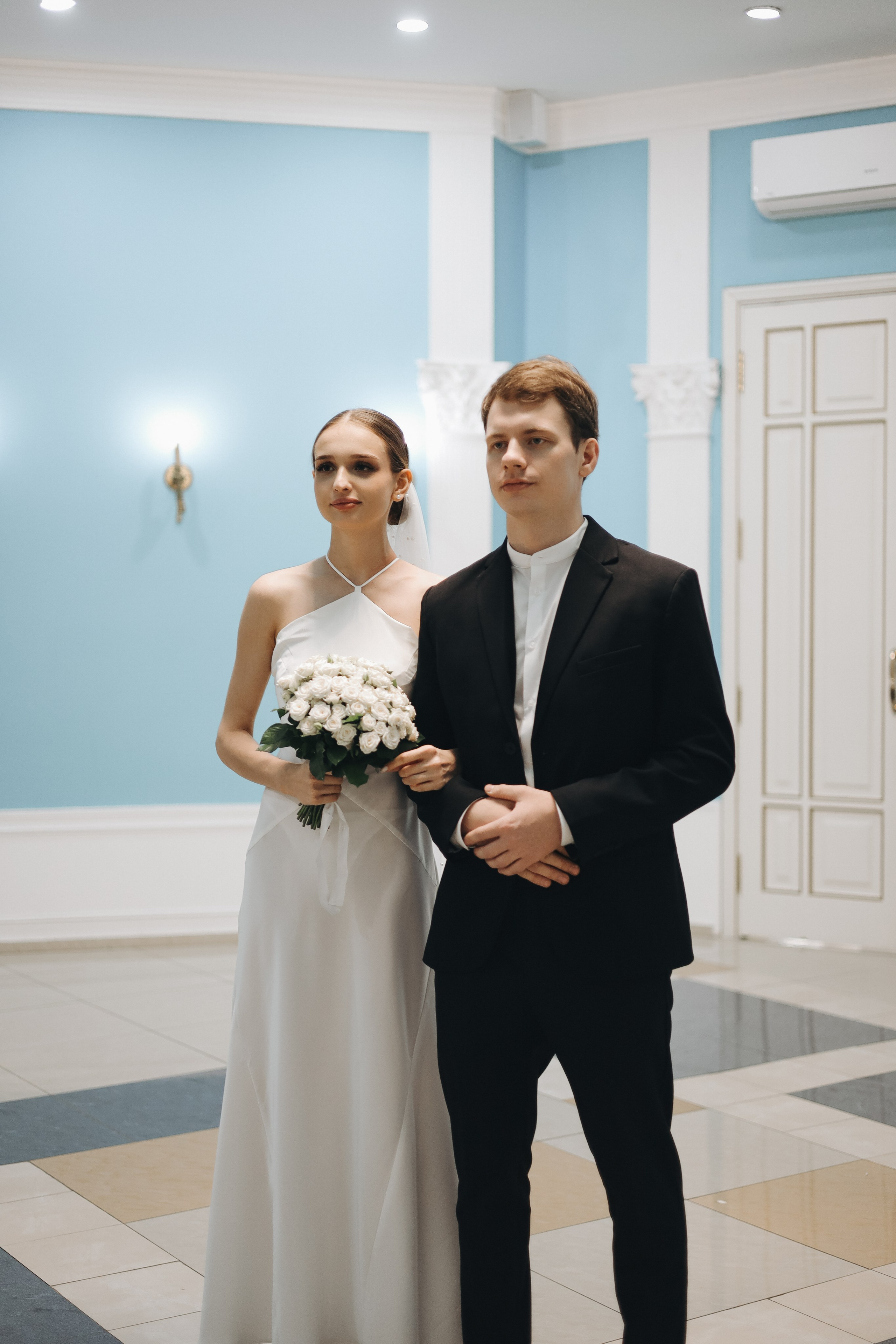 Олеся и Даня. Роспись в Таганском ЗАГСе. Диана Чечель. Свадебный и семейный фотограф в Москве