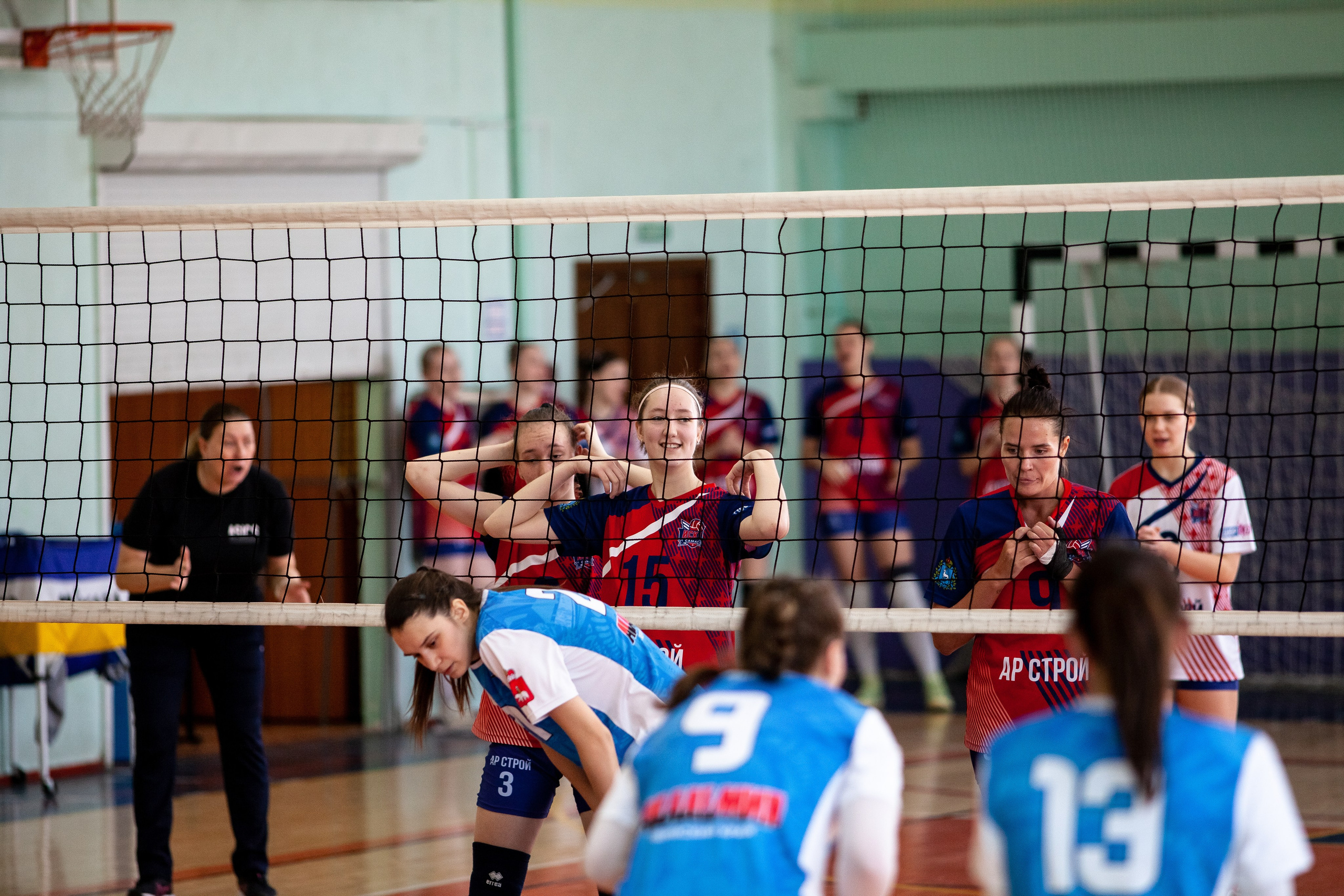 Искра (Самара) — Академия (Пермь). Фотография