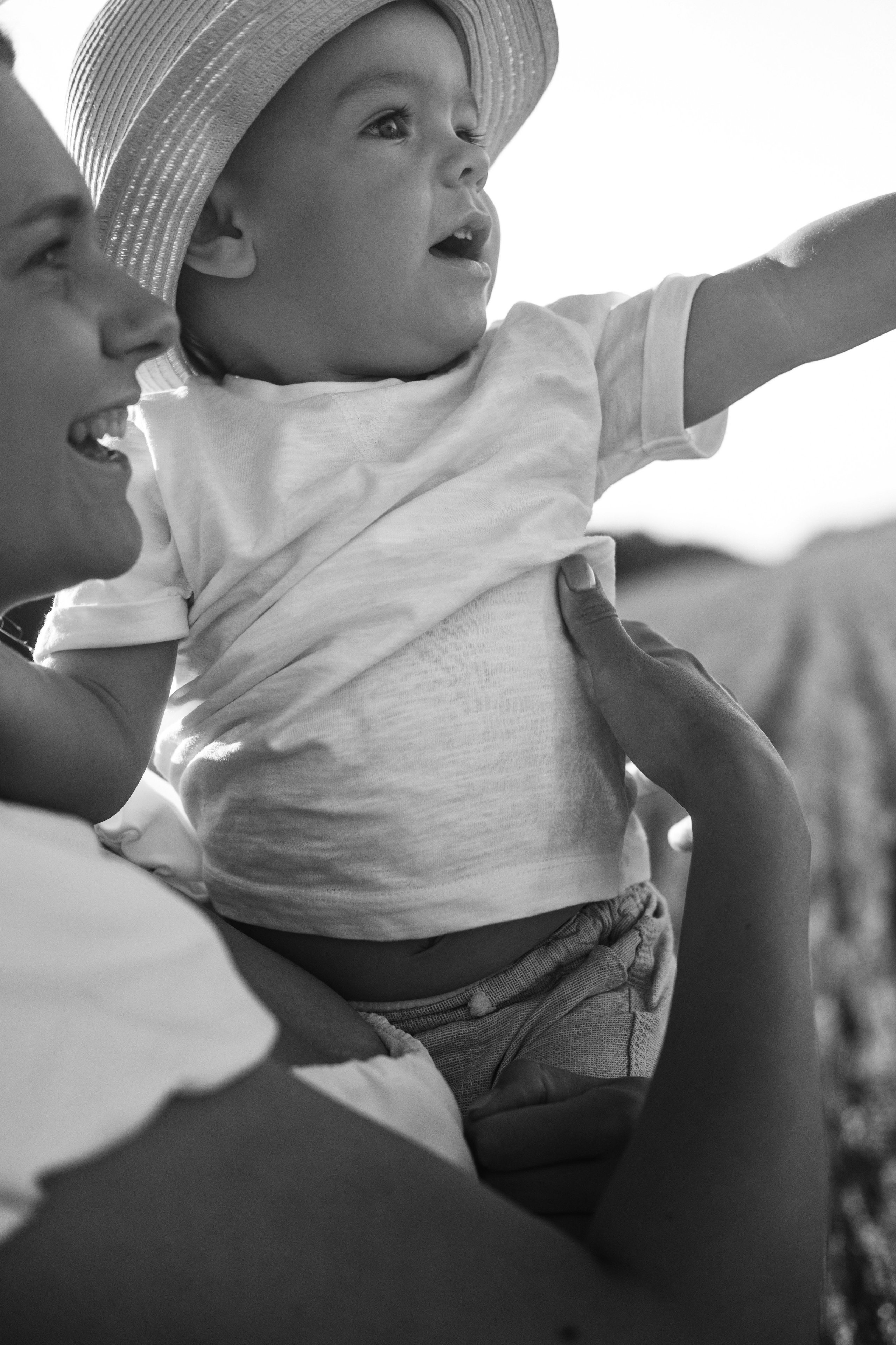 Сава в поле). Свадебный и семейный фотограф в Новосибирске, Санкт-Петербурге, Москве