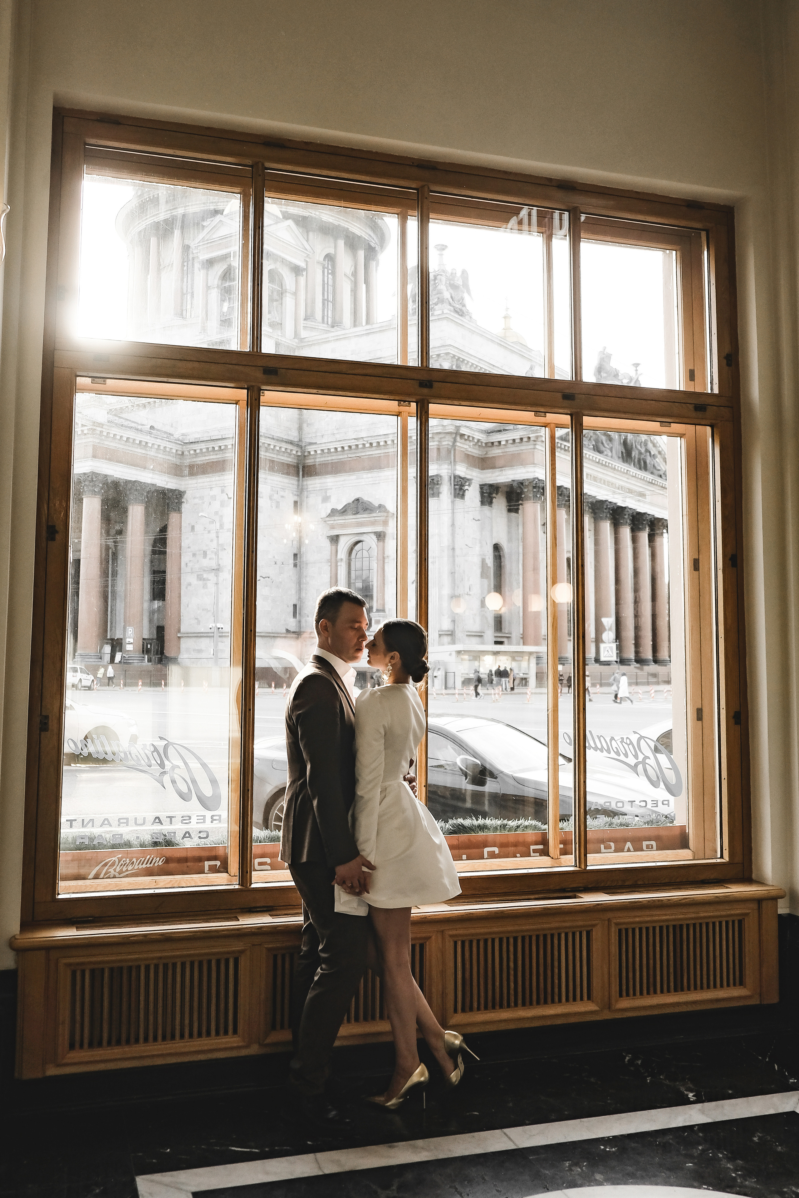 Парадные Питера. Свадебный и семейный фотограф в Новосибирске, Санкт-Петербурге, Москве