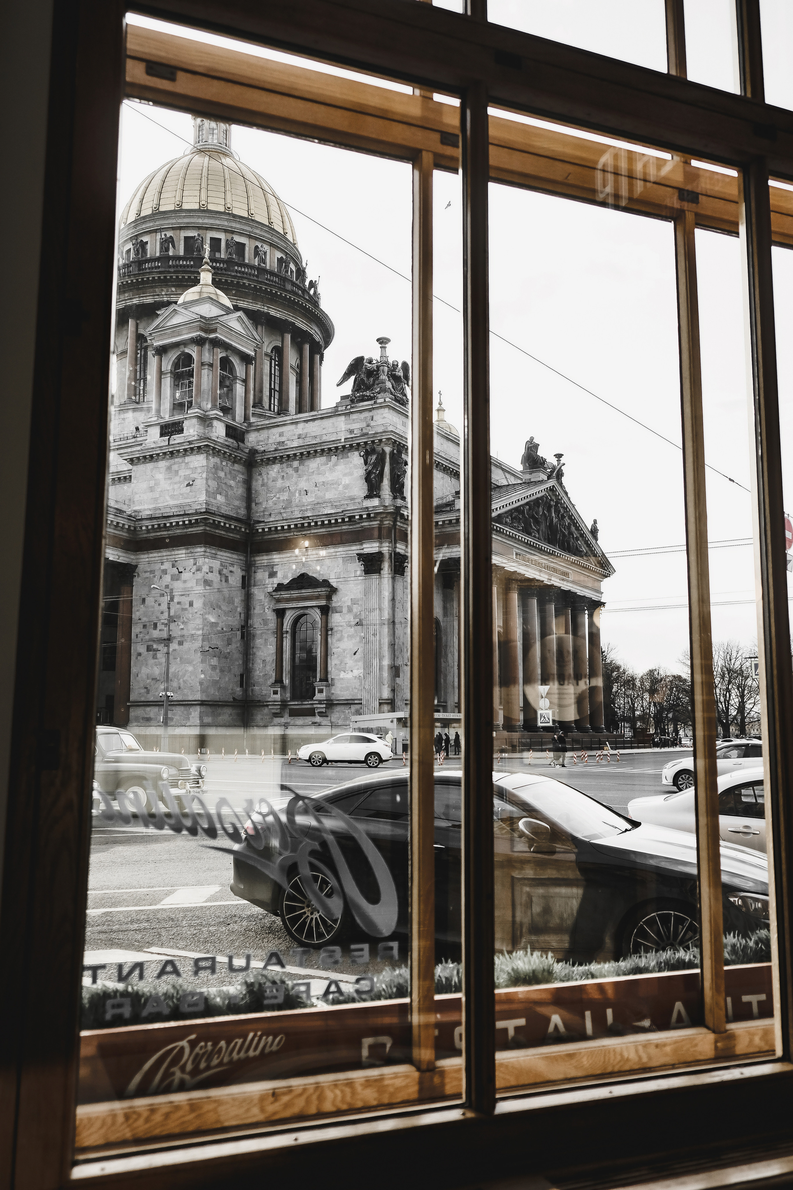 Парадные Питера. Свадебный и семейный фотограф в Новосибирске, Санкт-Петербурге, Москве