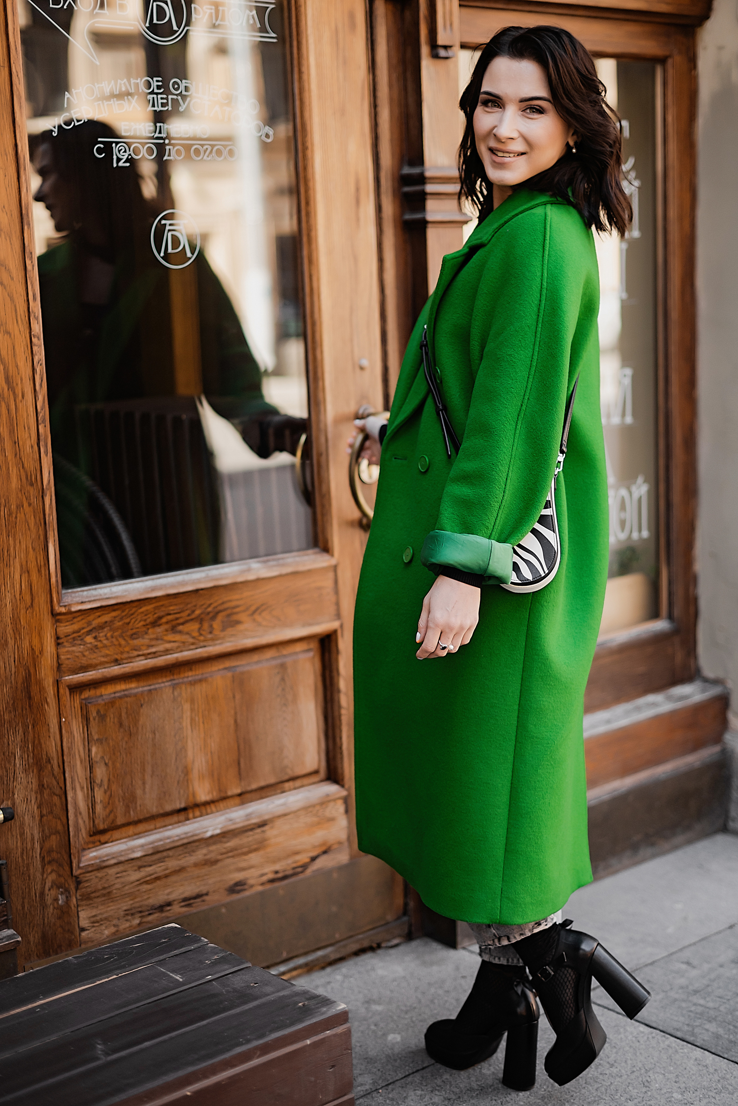 В Питере было холодно, но жутко счастливо. Свадебный и семейный фотограф в Новосибирске, Санкт-Петербурге, Москве