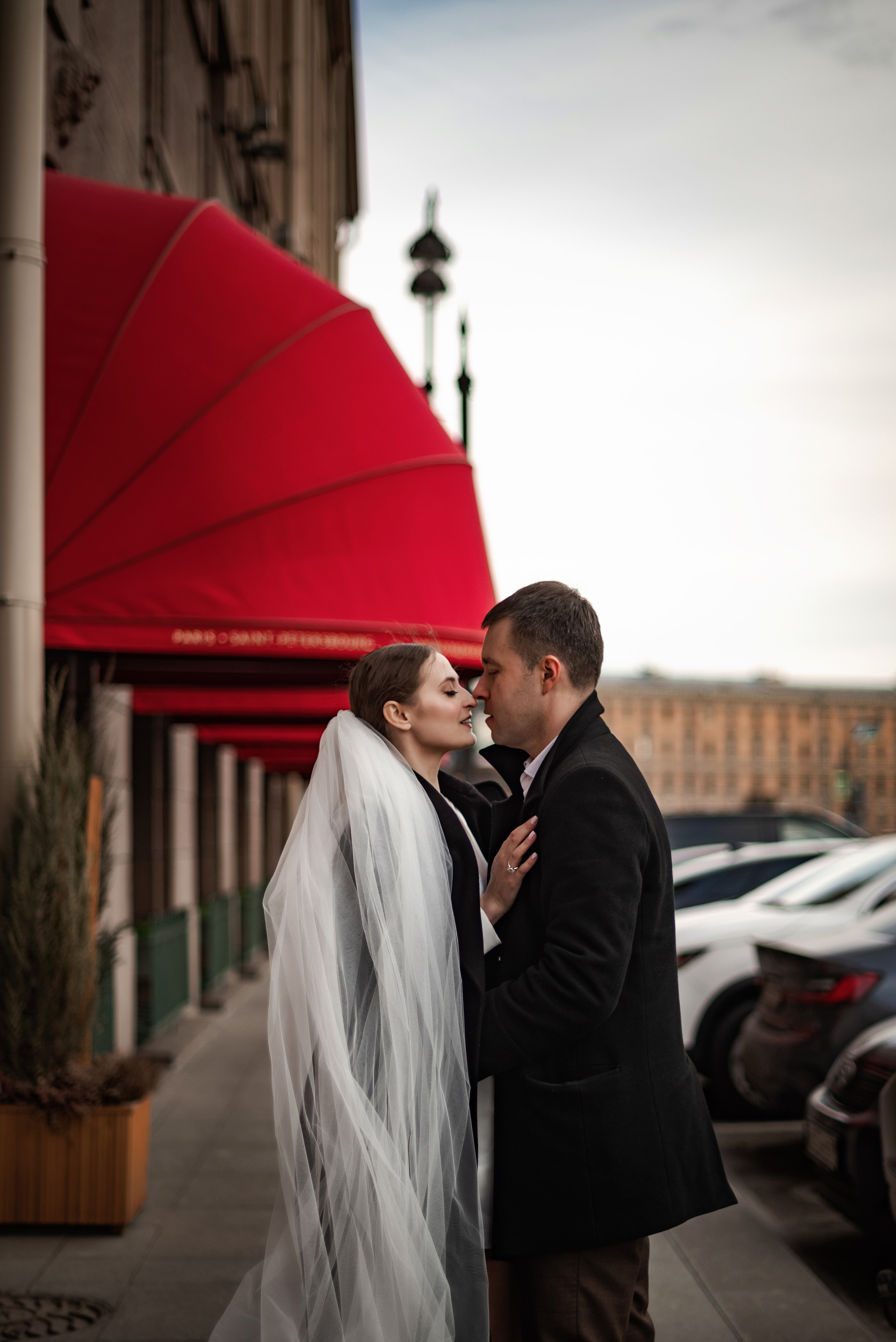 Элегантно в Новой Голландии. Свадебный и семейный фотограф в Новосибирске, Санкт-Петербурге, Москве