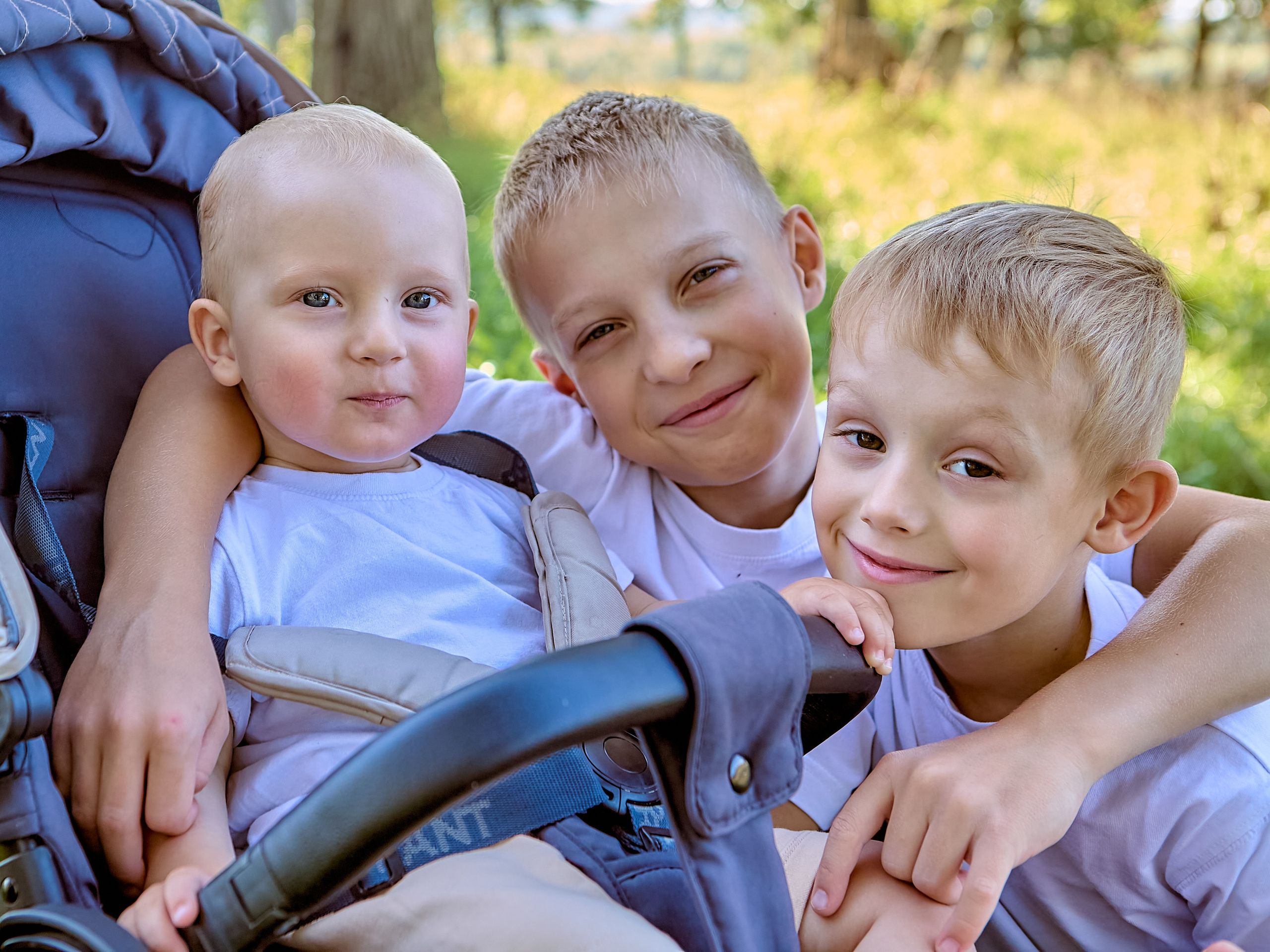 Сияние улыбок. Детский портрет в творческой работе Православного портретного и детского фотографа Николая Голованова