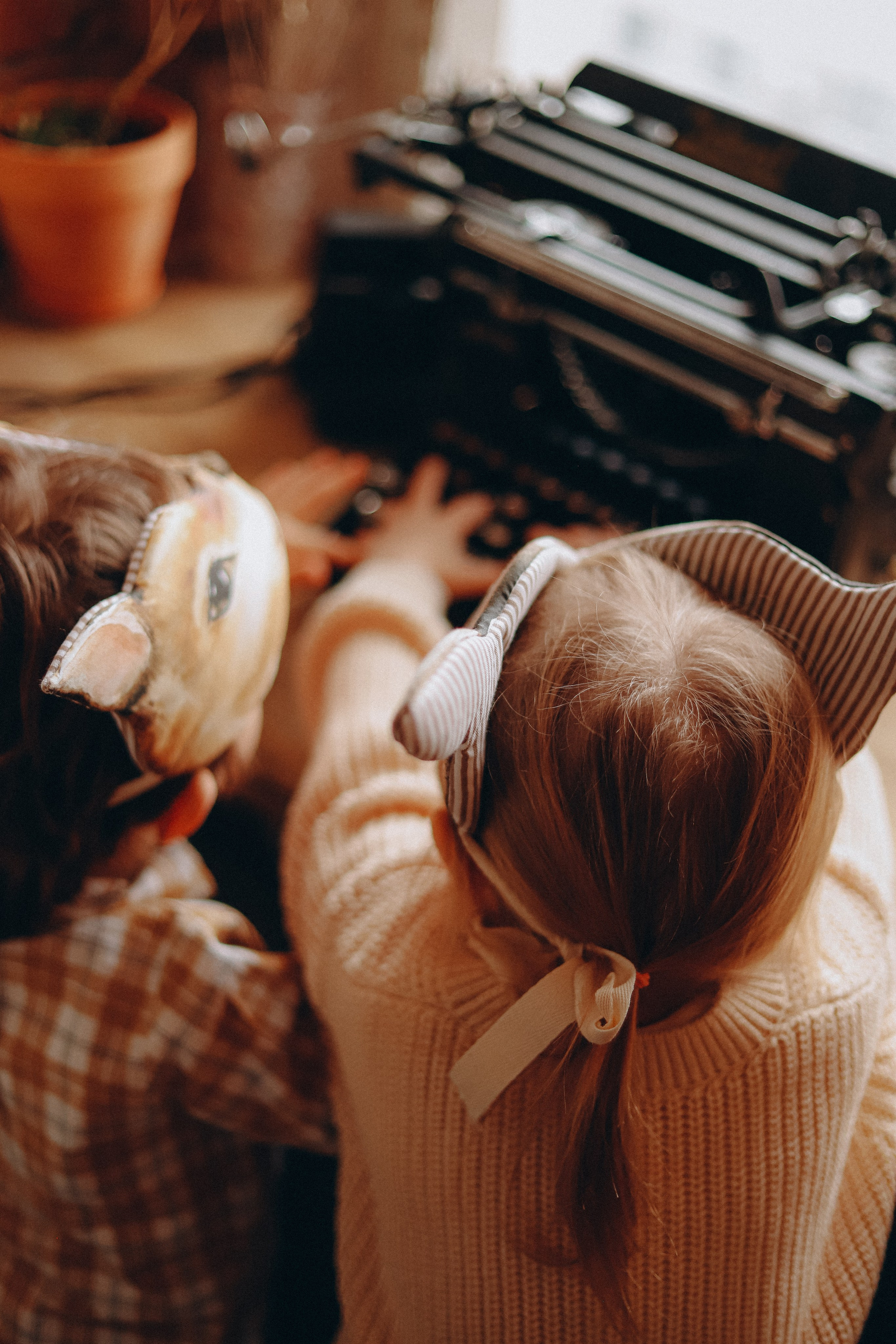 Семейная фотосессия в студии СПб. Услуги