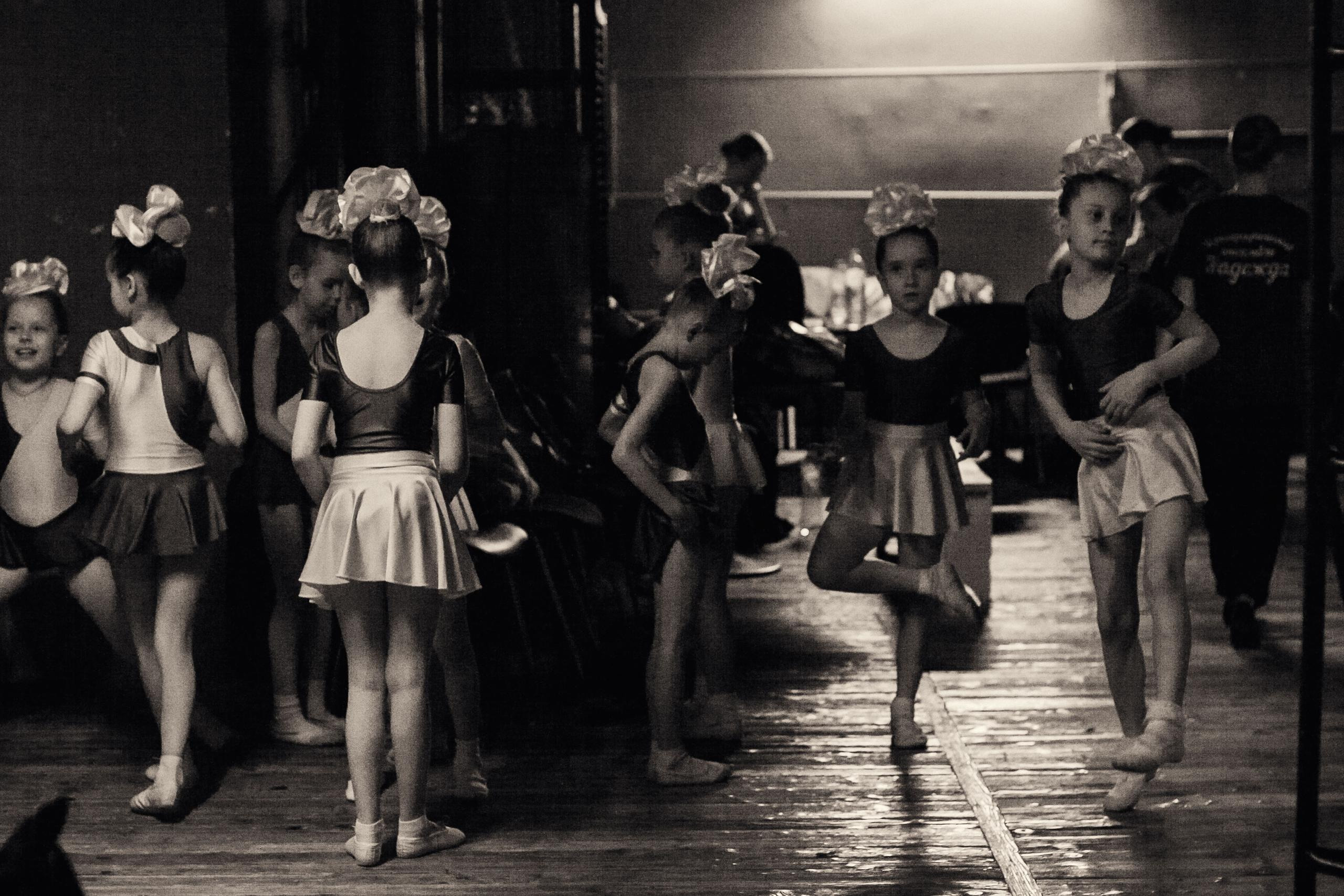 Закулисье первого отчётного концерта. Семейный и детский фотограф во Всеволосжке Людмила Квасова