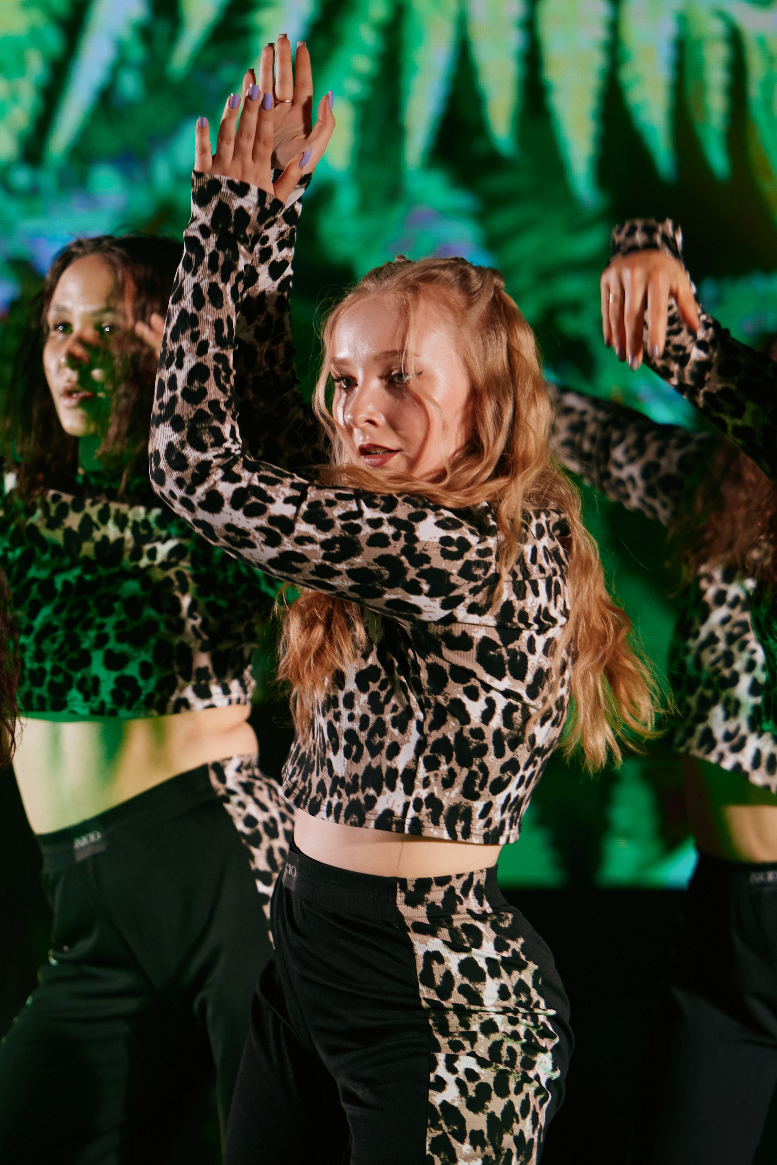 VIVA GLAM Отчетный концерт. Фотограф и видеограф в Кургане Леонид Корнильев