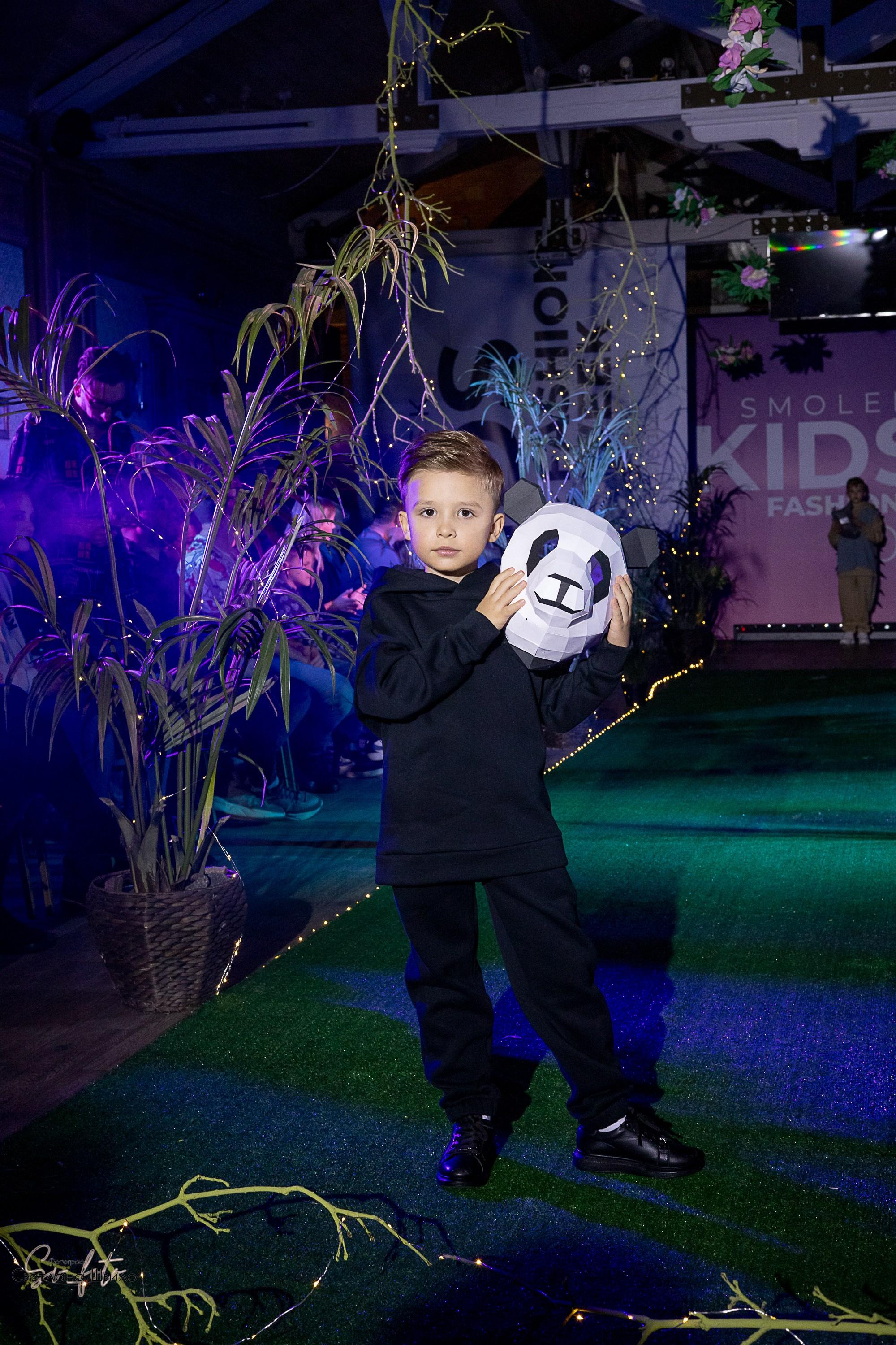 Smolensk Fashion Week_показы_ДЕНЬ 3_ФИНАЛ_Алиса в стране чудес. Главная