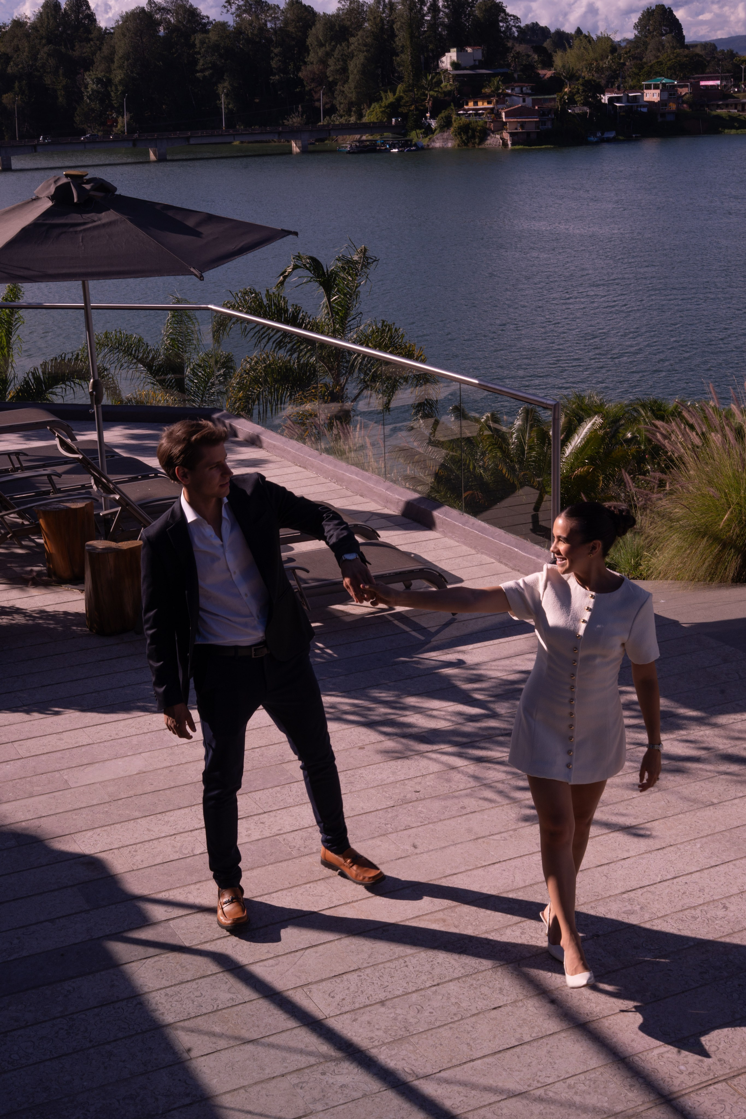 Gabi and Andy. Wedding Photographer in Barcelona and Medellin