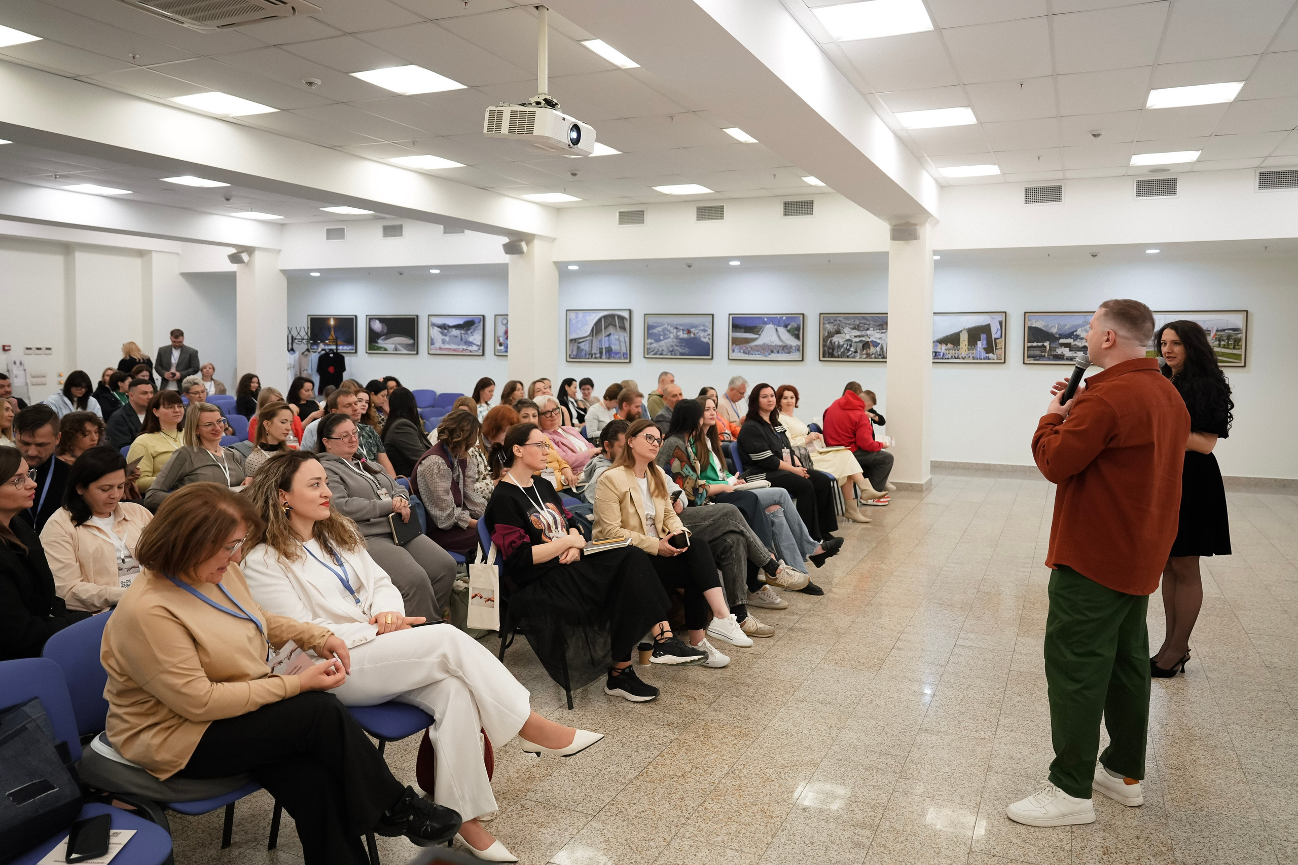 Гештальт-конференция «Телесный процесс, от теории к практике» 2025. Фотограф с психологическим образованием