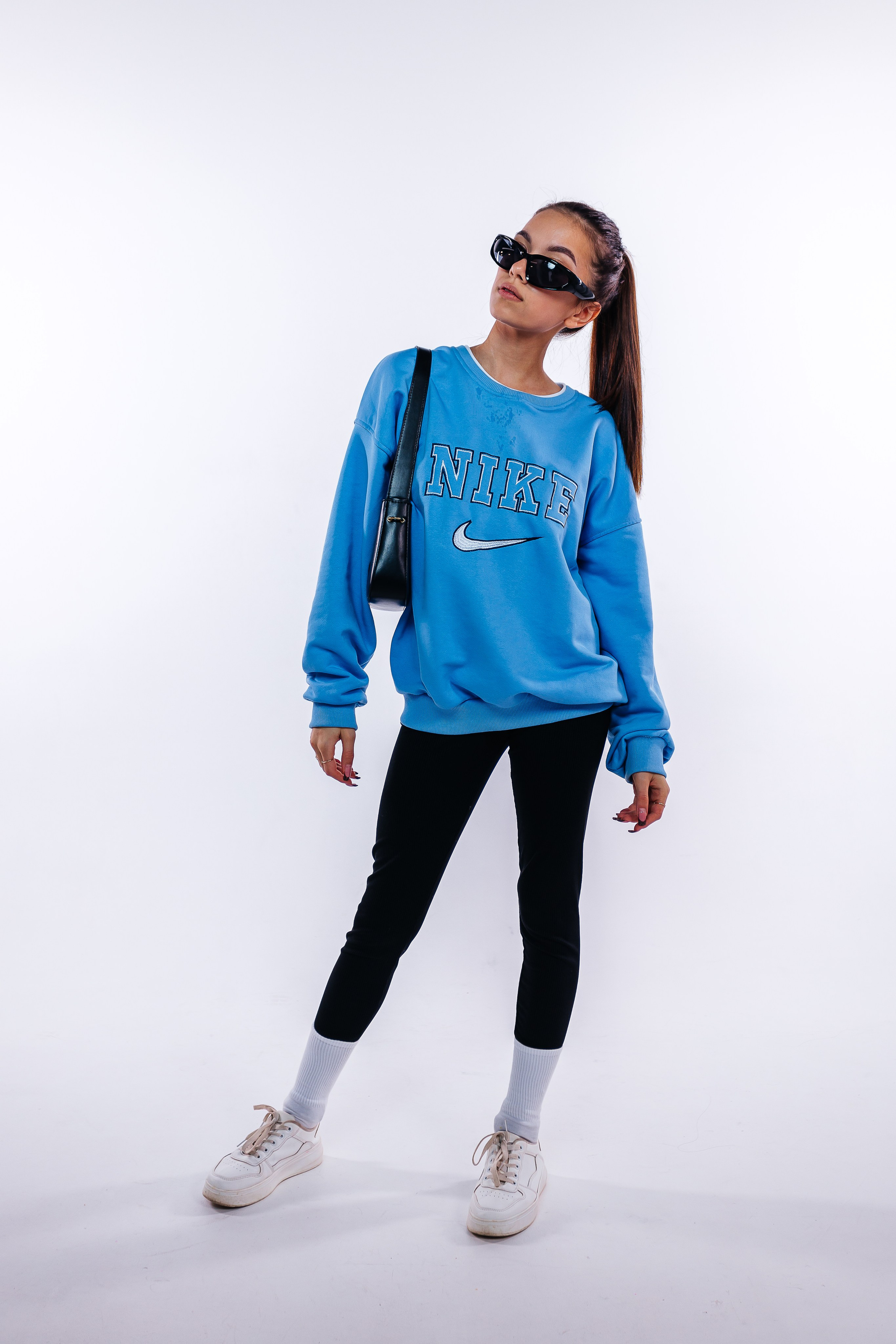 Студийная фотосессия для подруг. Вика и Маша. Александр Оношкин. Свадебный фотограф в Екатеринбурге