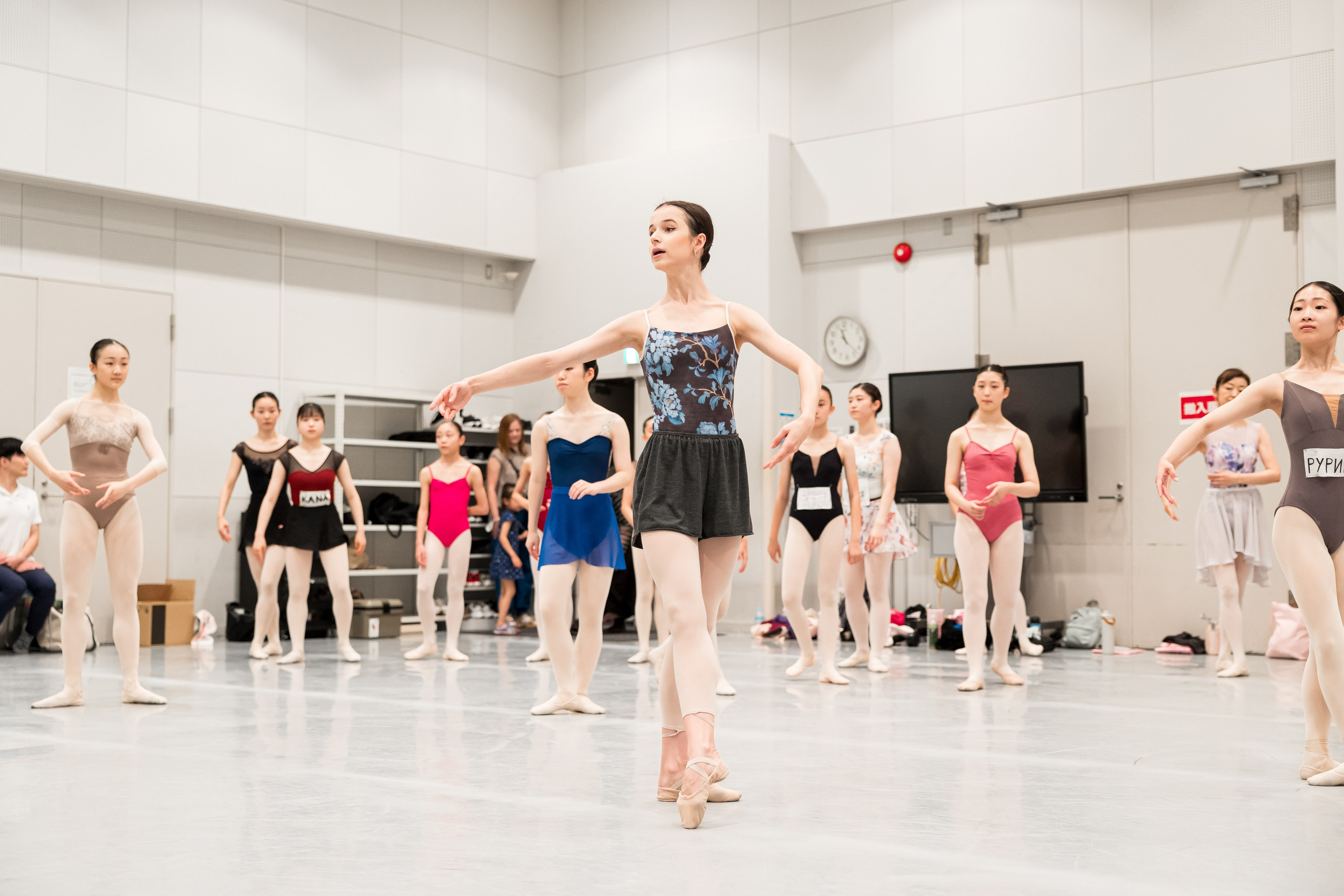 Репортажная съёмка открытых уроков и репетиций. Балетный фотограф Алина Ханько — Душа Балета