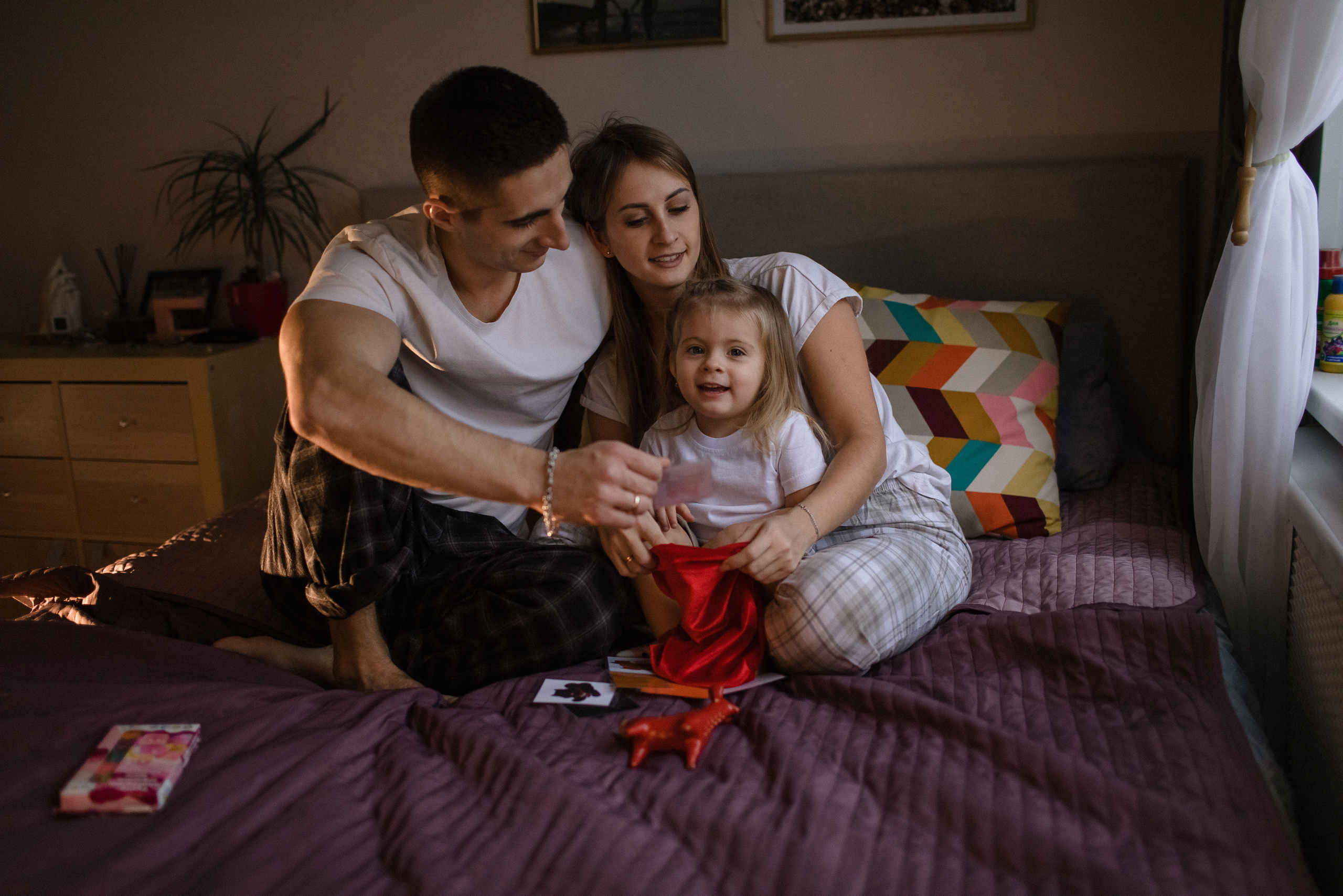 Ирина + Андрей = Алиса. Ваша история в фотографиях