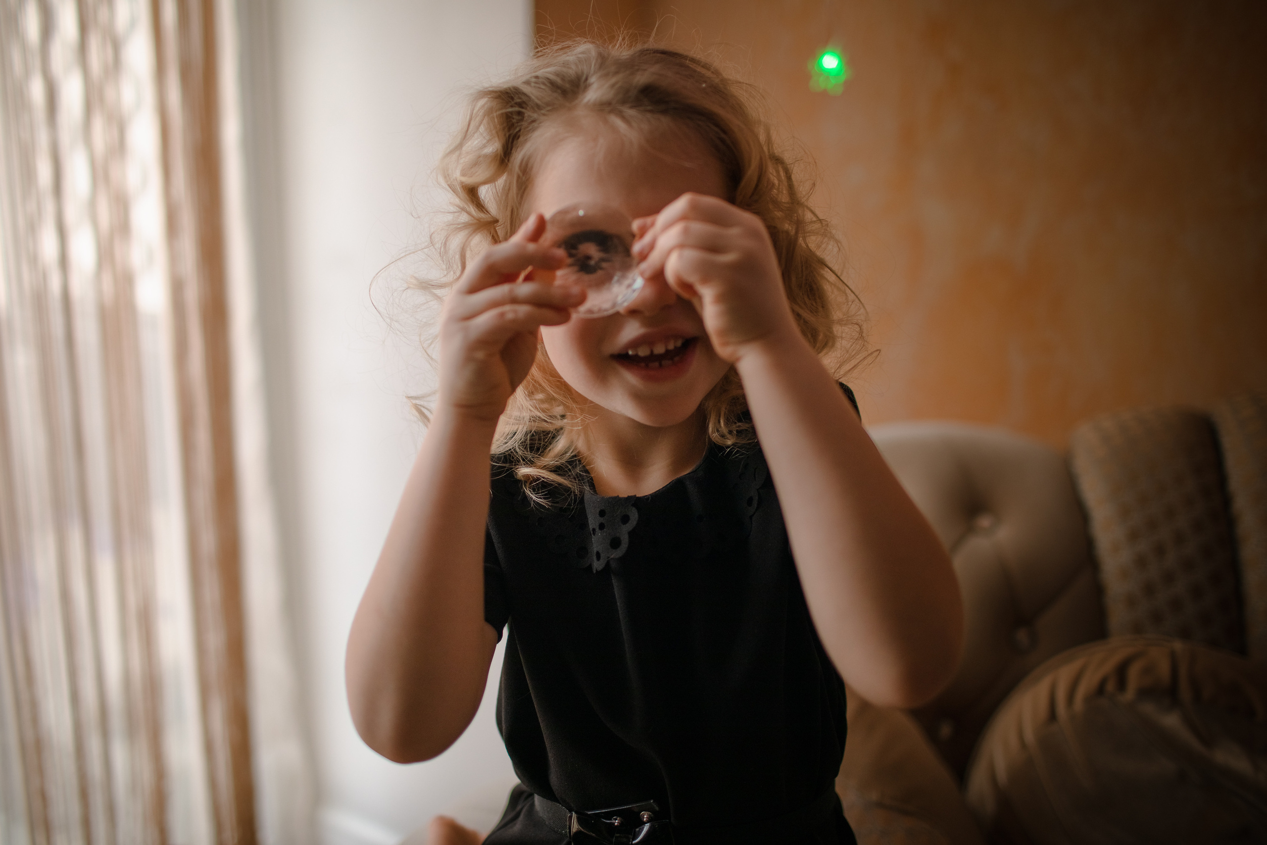 Домашняя съемка. Олеся и Лерочка. Ваша история в фотографиях