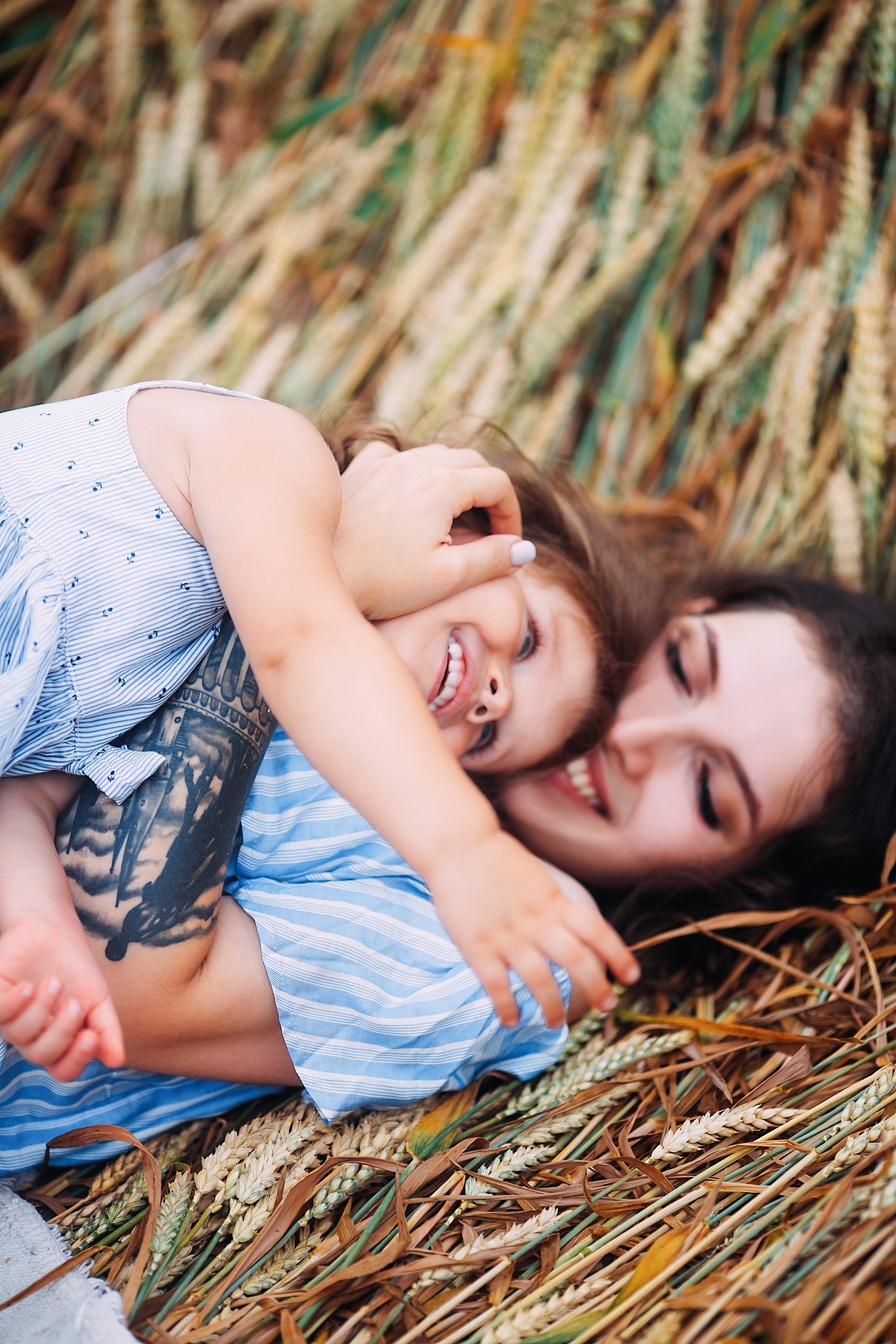 Псковские красоты, пшеничка…. Семейный и детский фотограф в Пскове и Санкт-Петербурге Яна Калинина