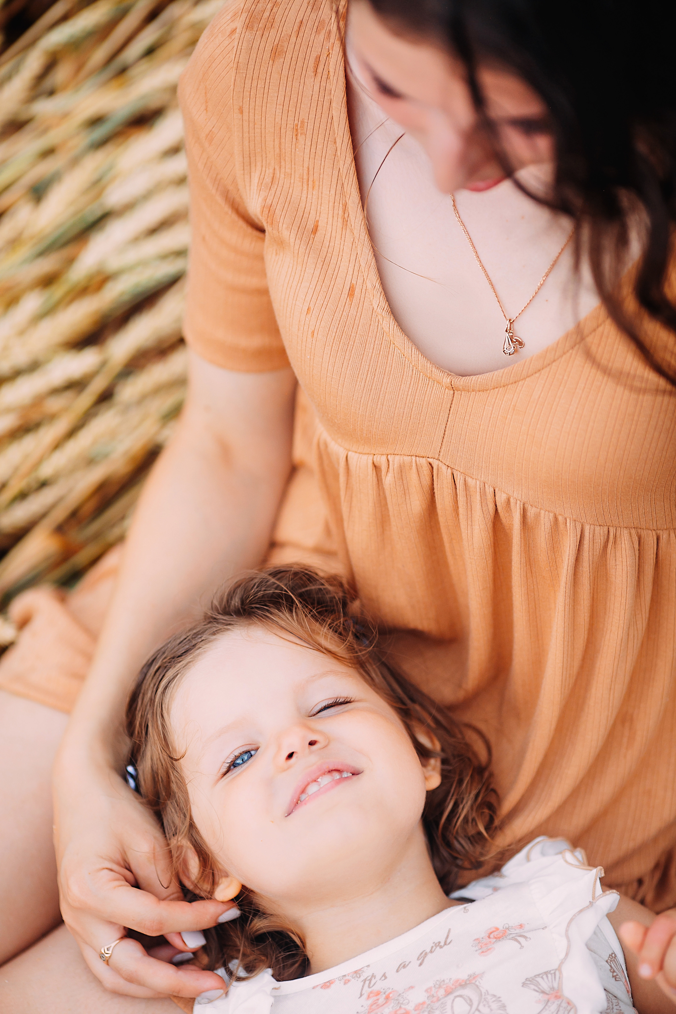 Псковские красоты, пшеничка…. Семейный и детский фотограф в Пскове и Санкт-Петербурге Яна Калинина
