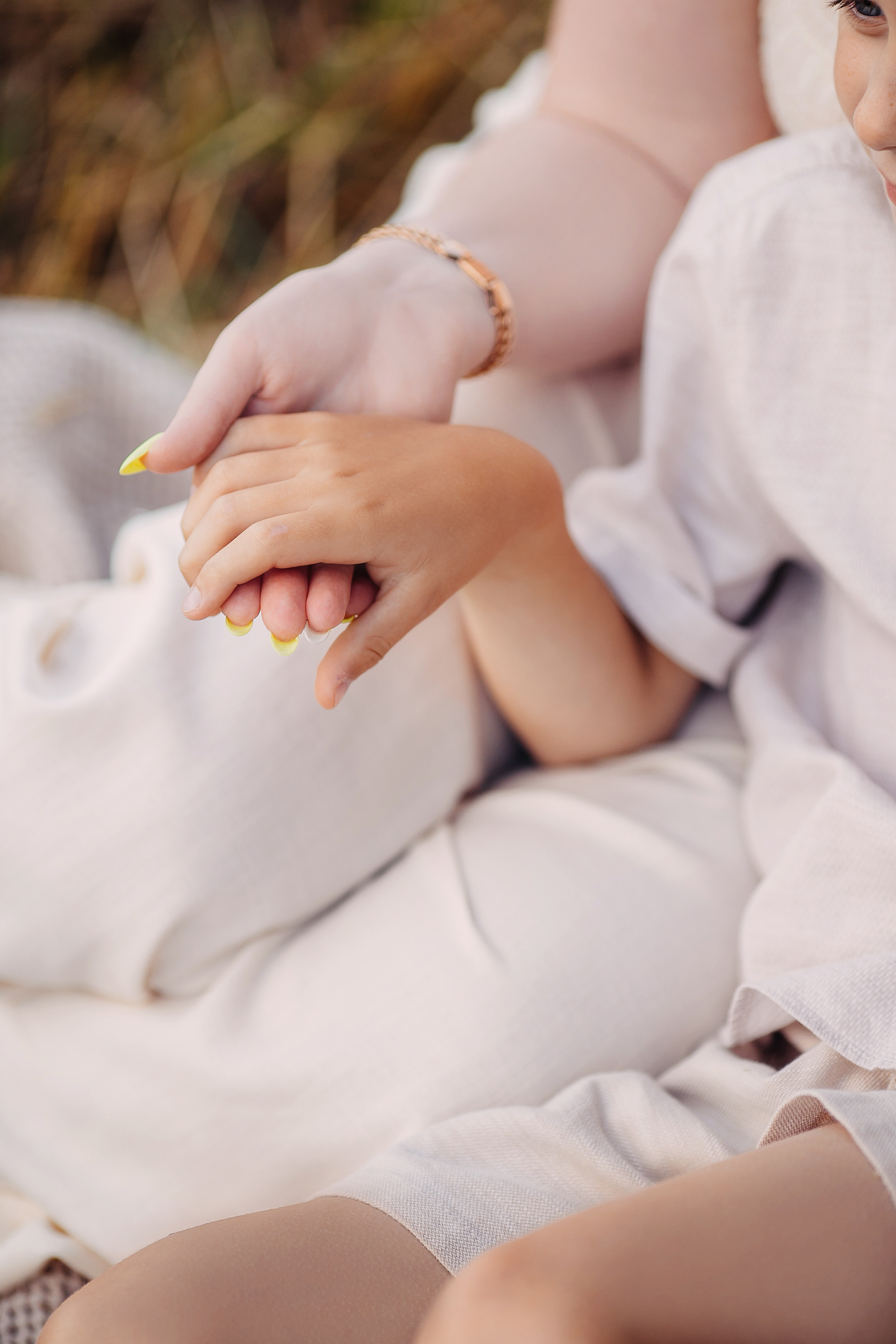 Юлия И Ваня. Псковские красоты, стога). Семейный и детский фотограф в Пскове и Санкт-Петербурге Яна Калинина