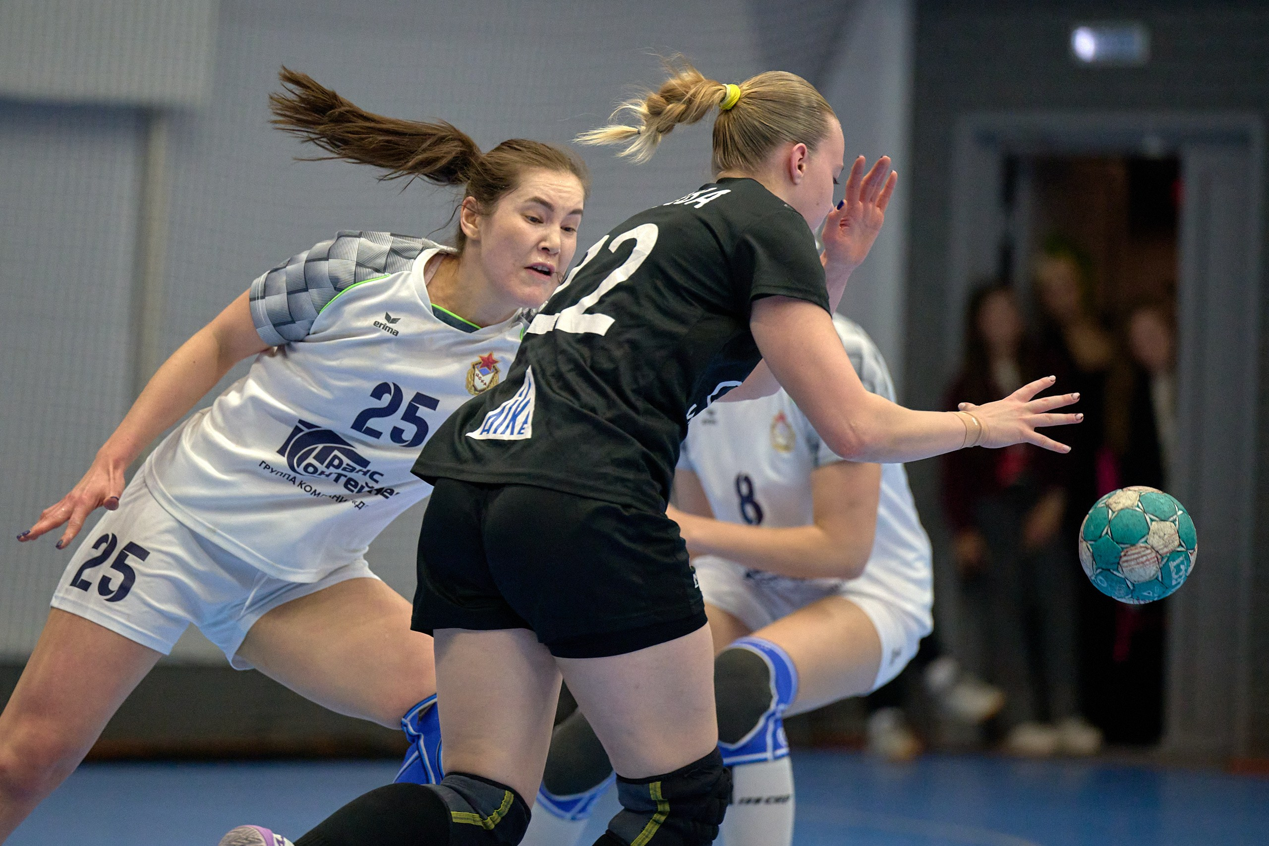 Гандбол. OLIMPBET Суперлига. «Университет» — «ЦСКА». Спортивный репортажный фотограф в Ижевске Сергей Мерзляков