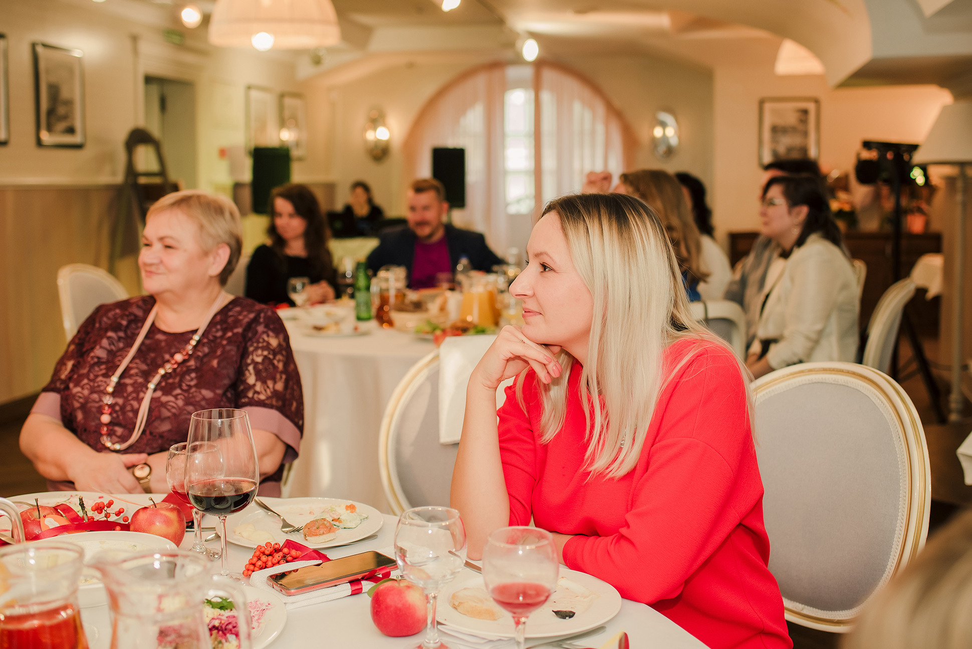 Свадебная фотосессия в Пушкине. Семейный и Свадебный фотограф. Санкт-Петербург. Пушкин
