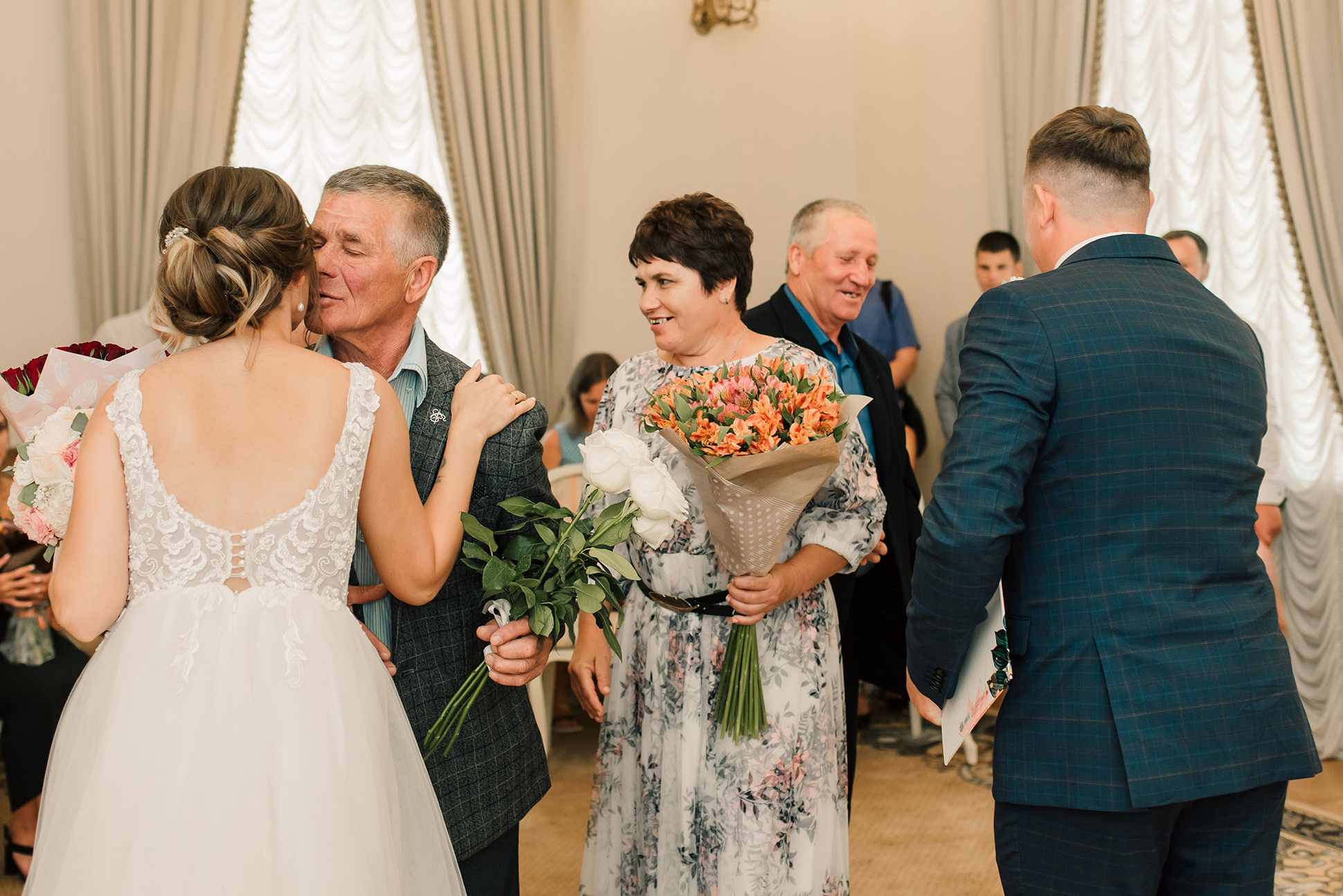 Свадебная фотосессия в Пушкине. Семейный и Свадебный фотограф. Санкт-Петербург. Пушкин