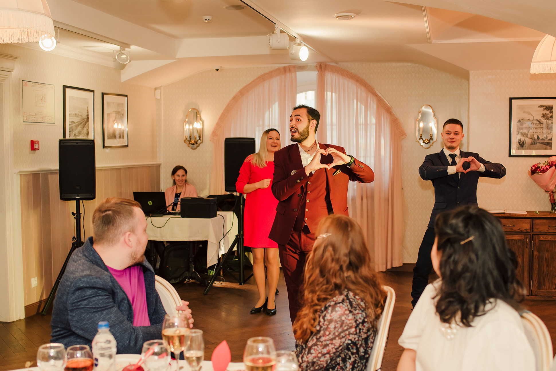 Свадебная фотосессия в Пушкине. Семейный и Свадебный фотограф. Санкт-Петербург. Пушкин