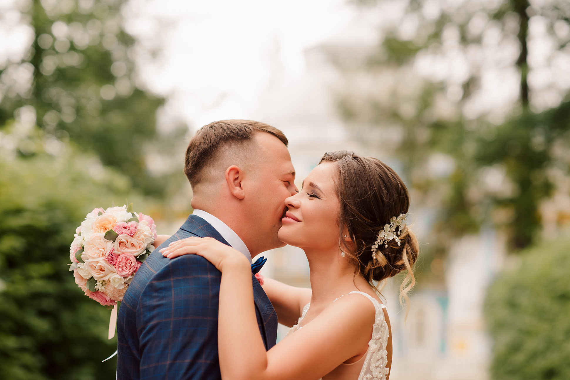 Свадебная фотосессия в Пушкине. Семейный и Свадебный фотограф. Санкт-Петербург. Пушкин