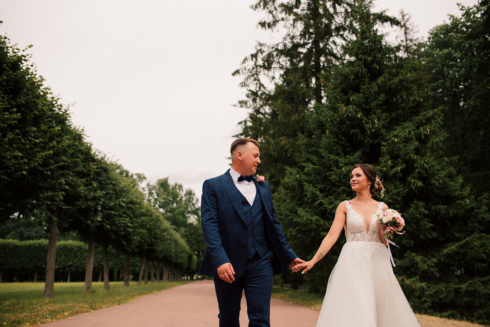 Свадебная фотосессия в Пушкине. Семейный и Свадебный фотограф. Санкт-Петербург. Пушкин