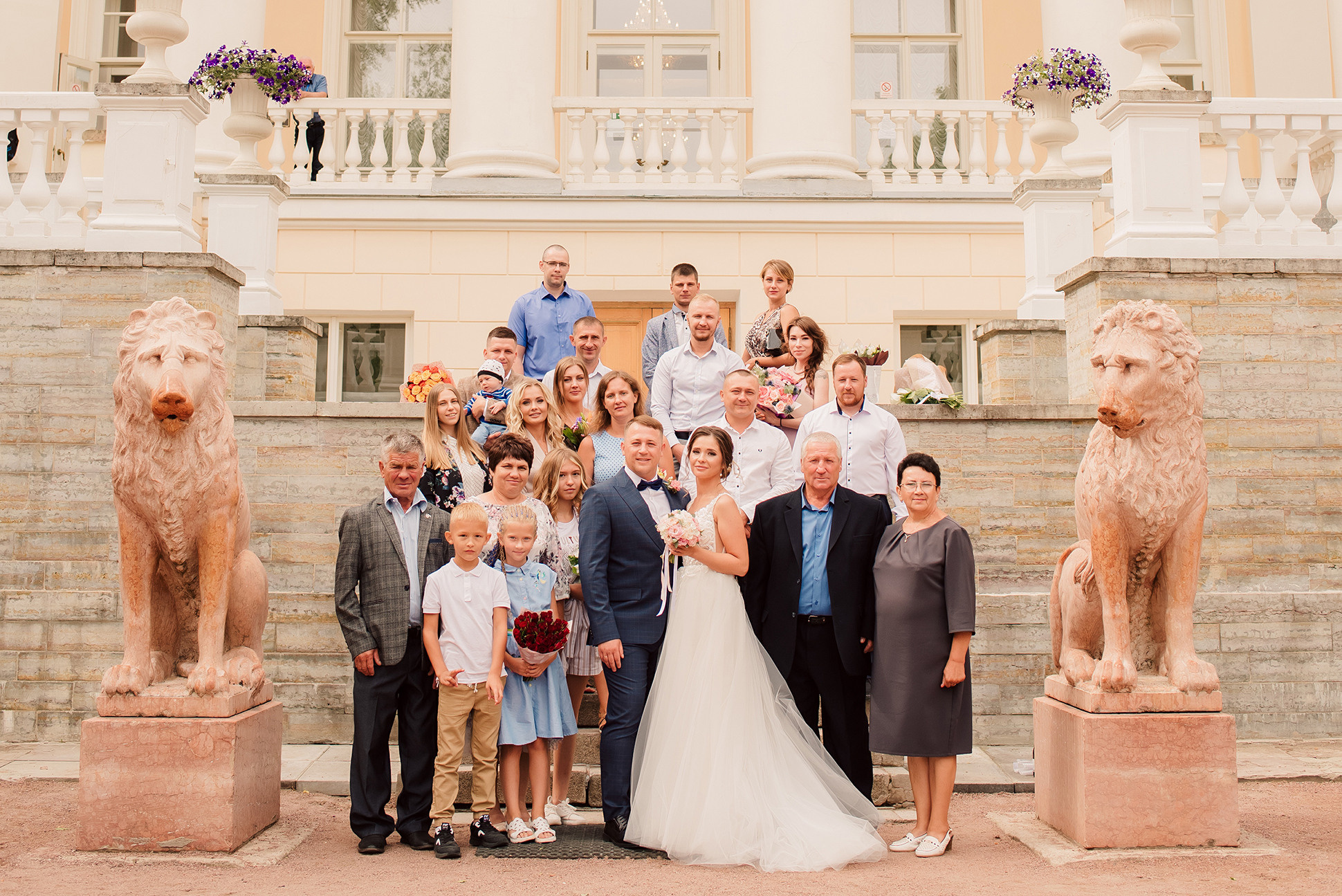 Свадебная фотосессия в Пушкине. Семейный и Свадебный фотограф. Санкт-Петербург. Пушкин