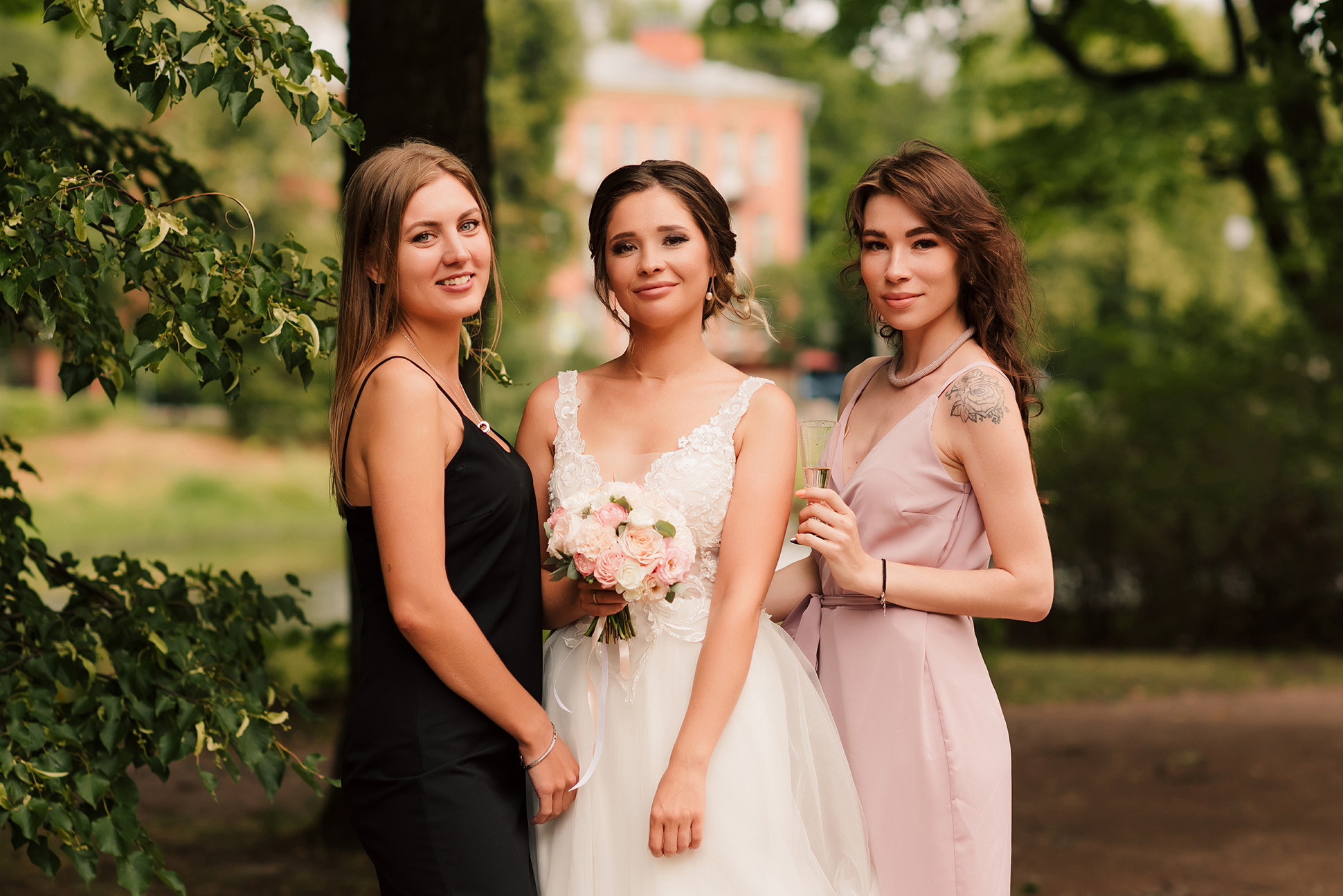 Свадебная фотосессия в Пушкине. Семейный и Свадебный фотограф. Санкт-Петербург. Пушкин