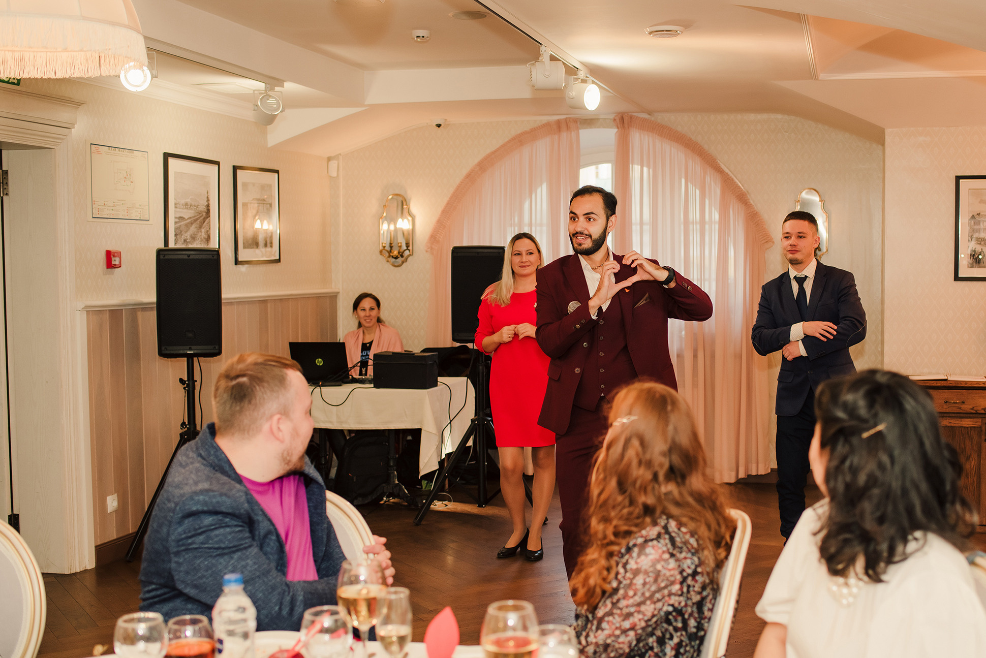 Свадебная фотосессия в Пушкине. Семейный и Свадебный фотограф. Санкт-Петербург. Пушкин