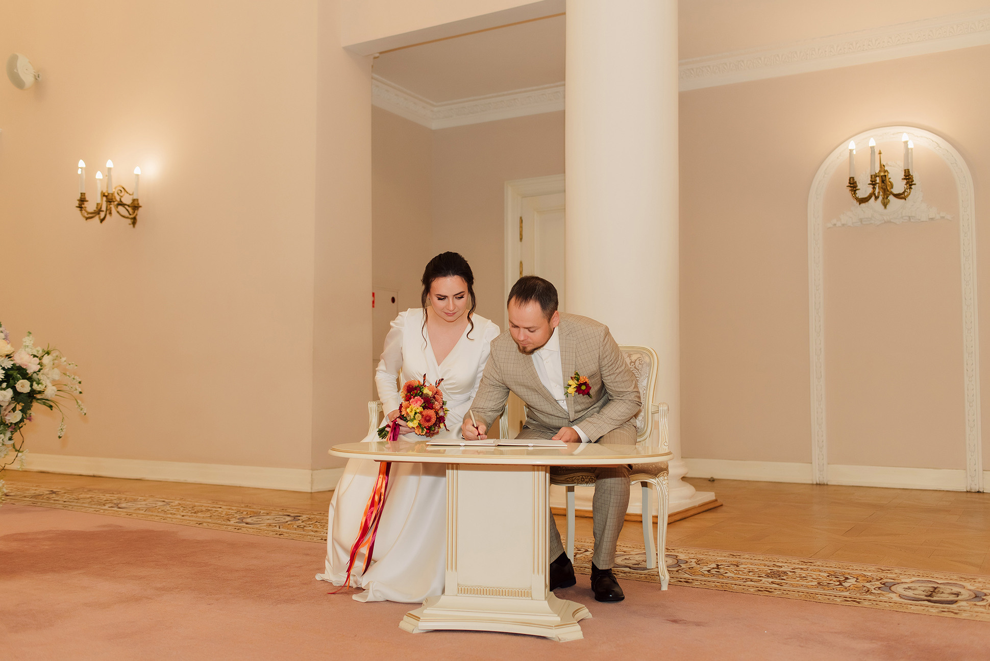 Свадебная фотосессия в Пушкине. Семейный и Свадебный фотограф. Санкт-Петербург. Пушкин