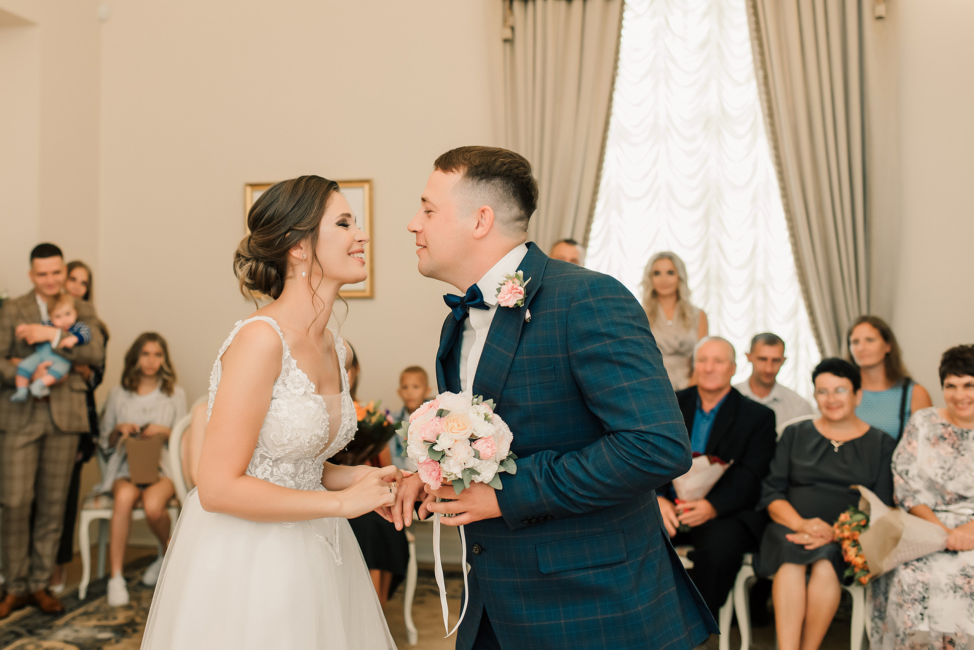 Свадебная фотосессия в Пушкине. Семейный и Свадебный фотограф. Санкт-Петербург. Пушкин