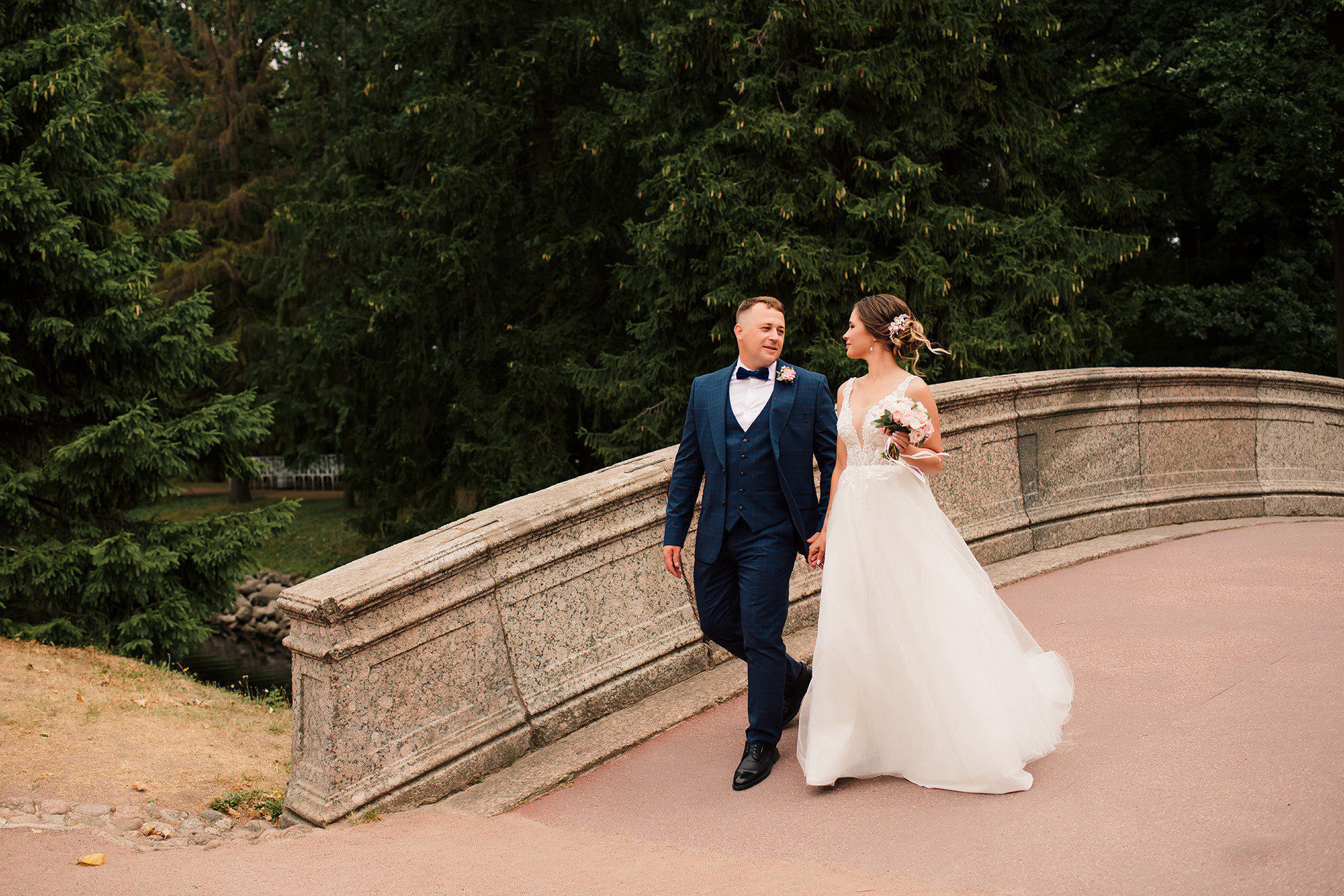 Свадебная фотосессия в Пушкине. Семейный и Свадебный фотограф. Санкт-Петербург. Пушкин