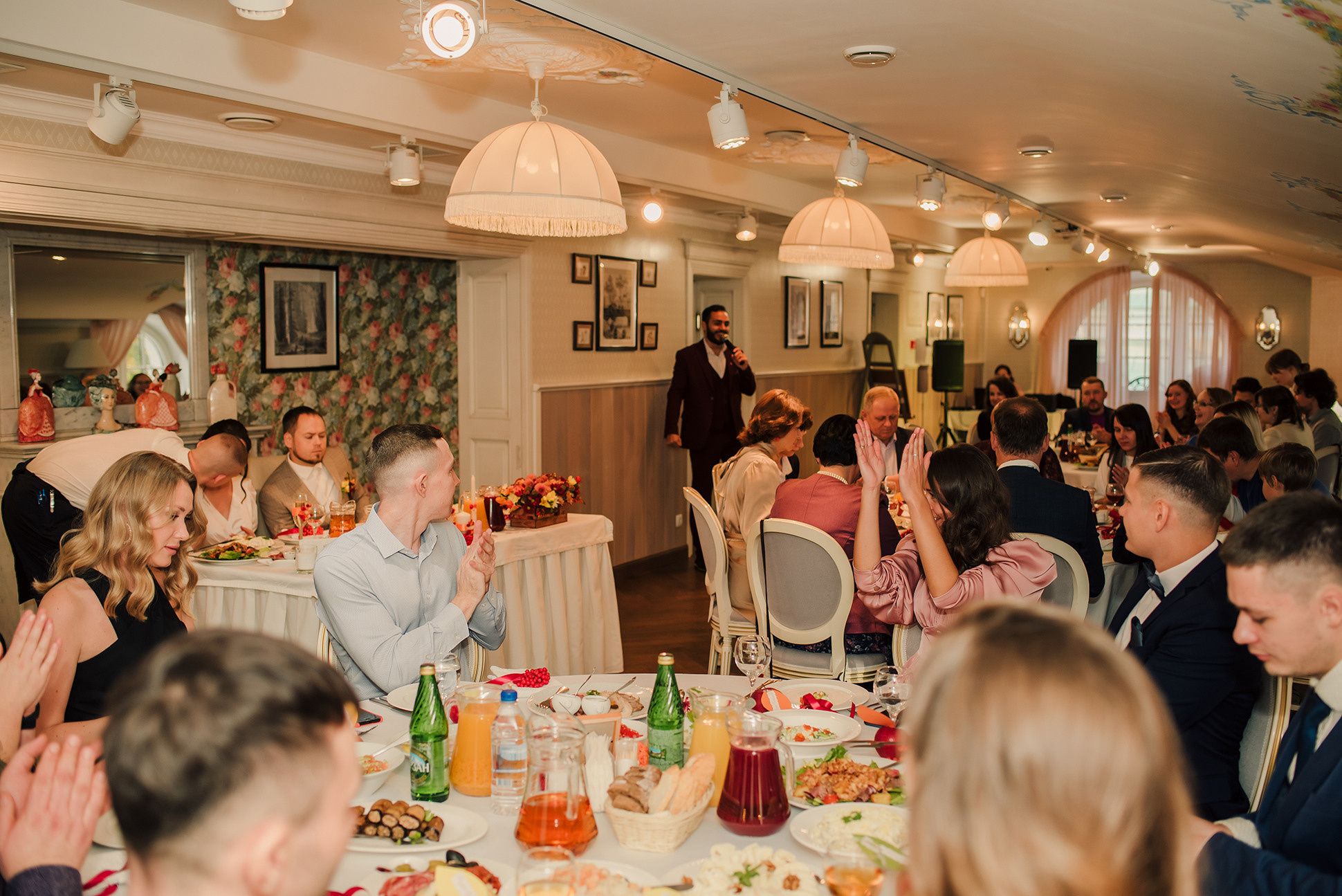 Свадебная фотосессия в Пушкине. Семейный и Свадебный фотограф. Санкт-Петербург. Пушкин