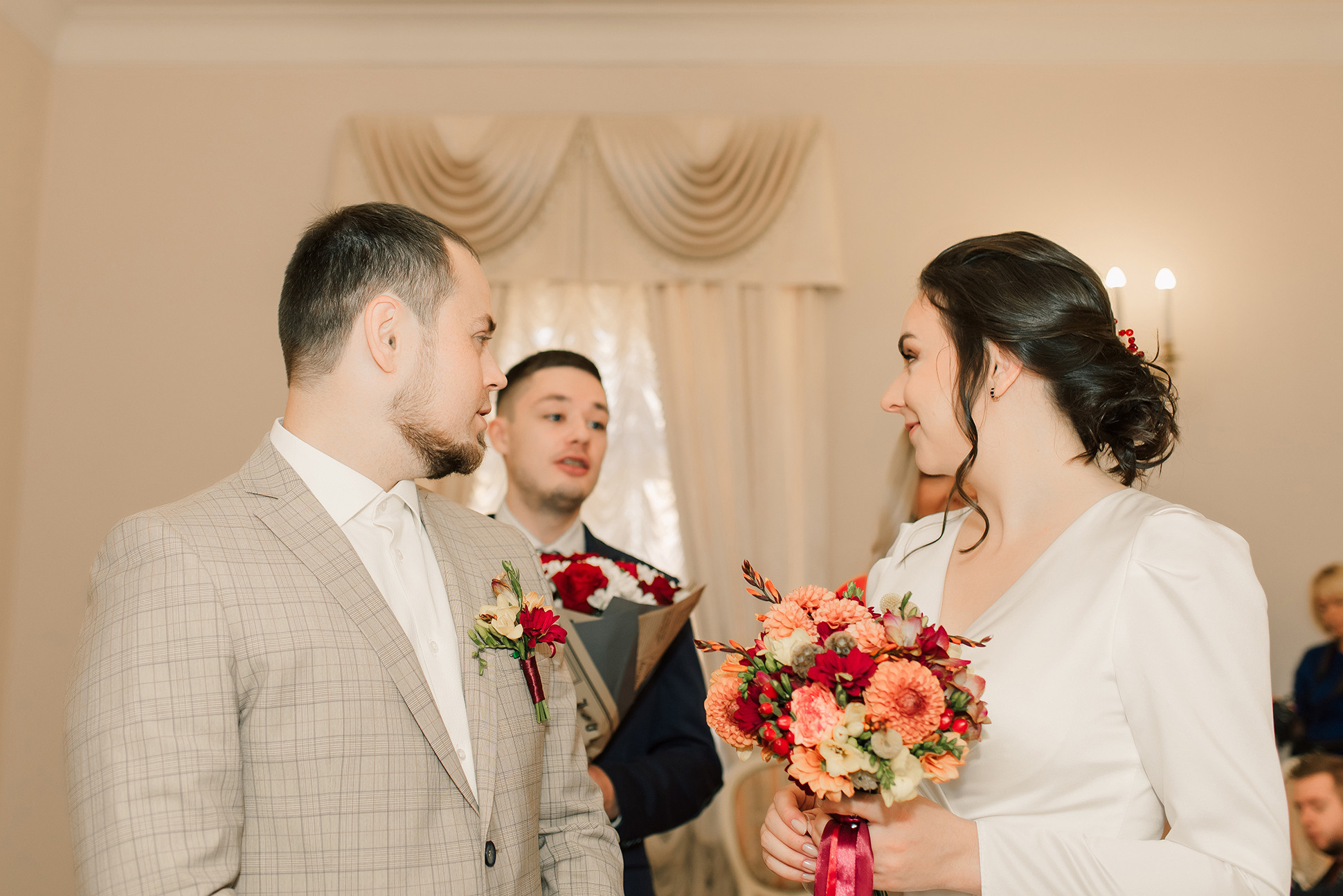 Свадебная фотосессия в Пушкине. Семейный и Свадебный фотограф. Санкт-Петербург. Пушкин