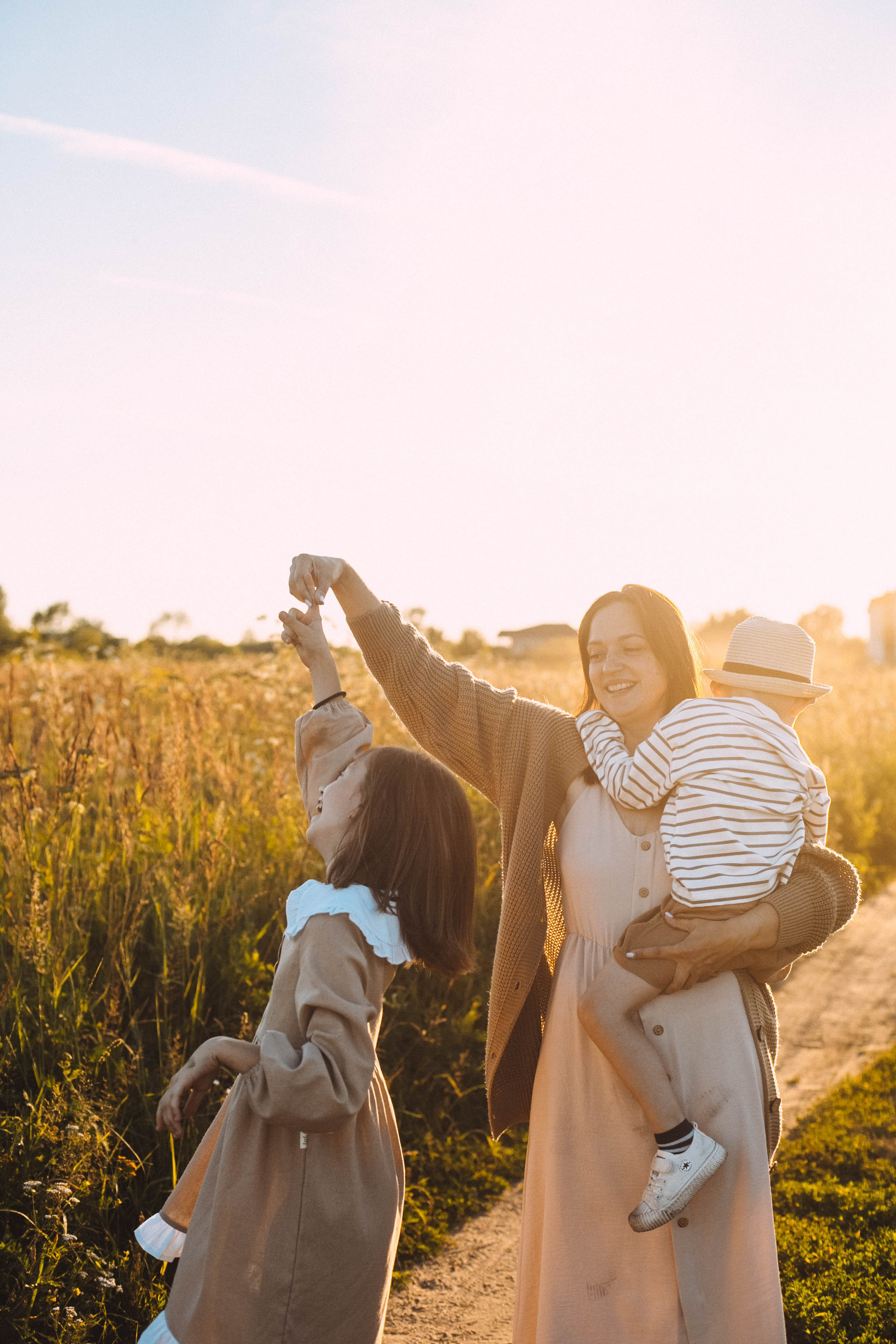 Юлия, Вероника и Никитка. Семейный и женский фотограф в Москве/Твери. Меня зовут Яна Гош