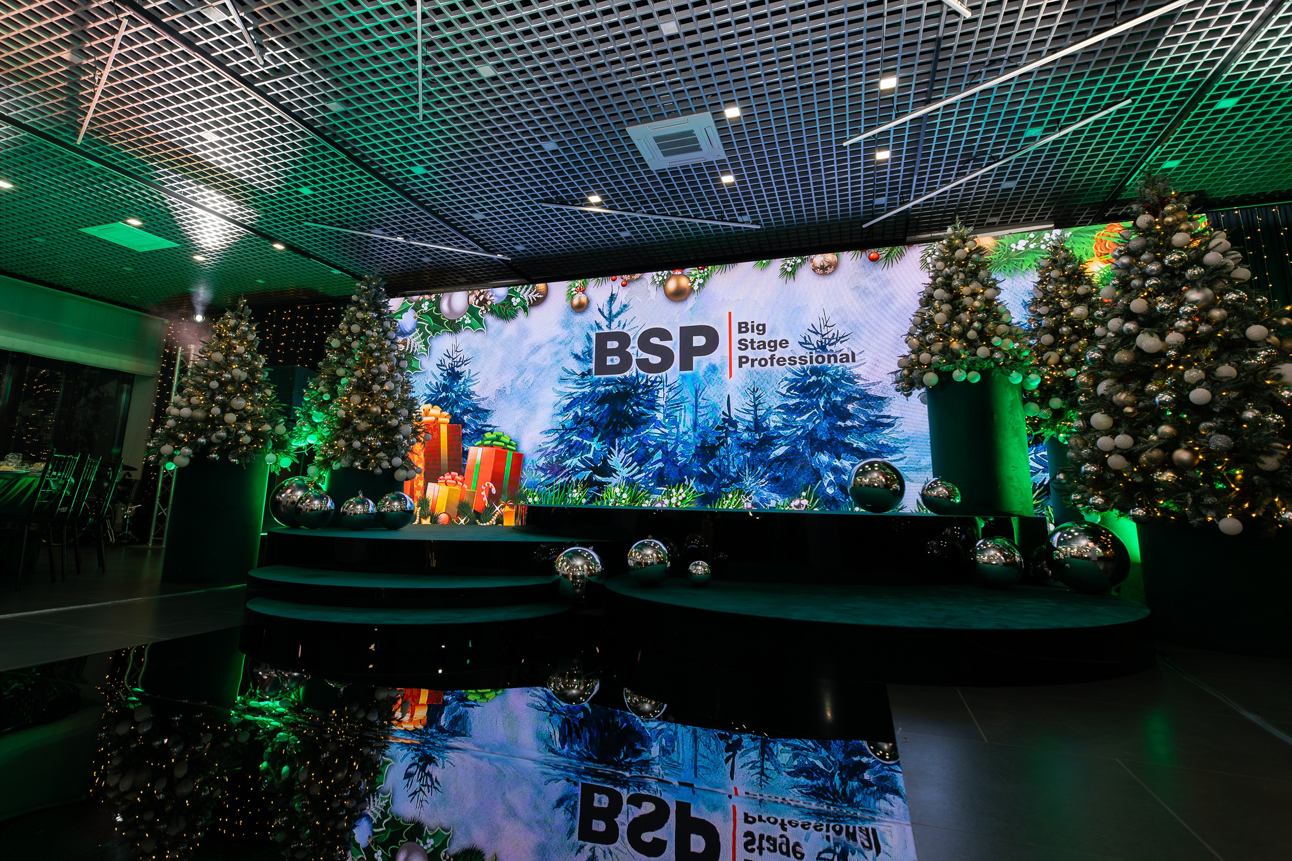 Фото и видео корпоративов. Свадебный, семейный видеограф и фотограф в Екатеринбурге Николай Рыков