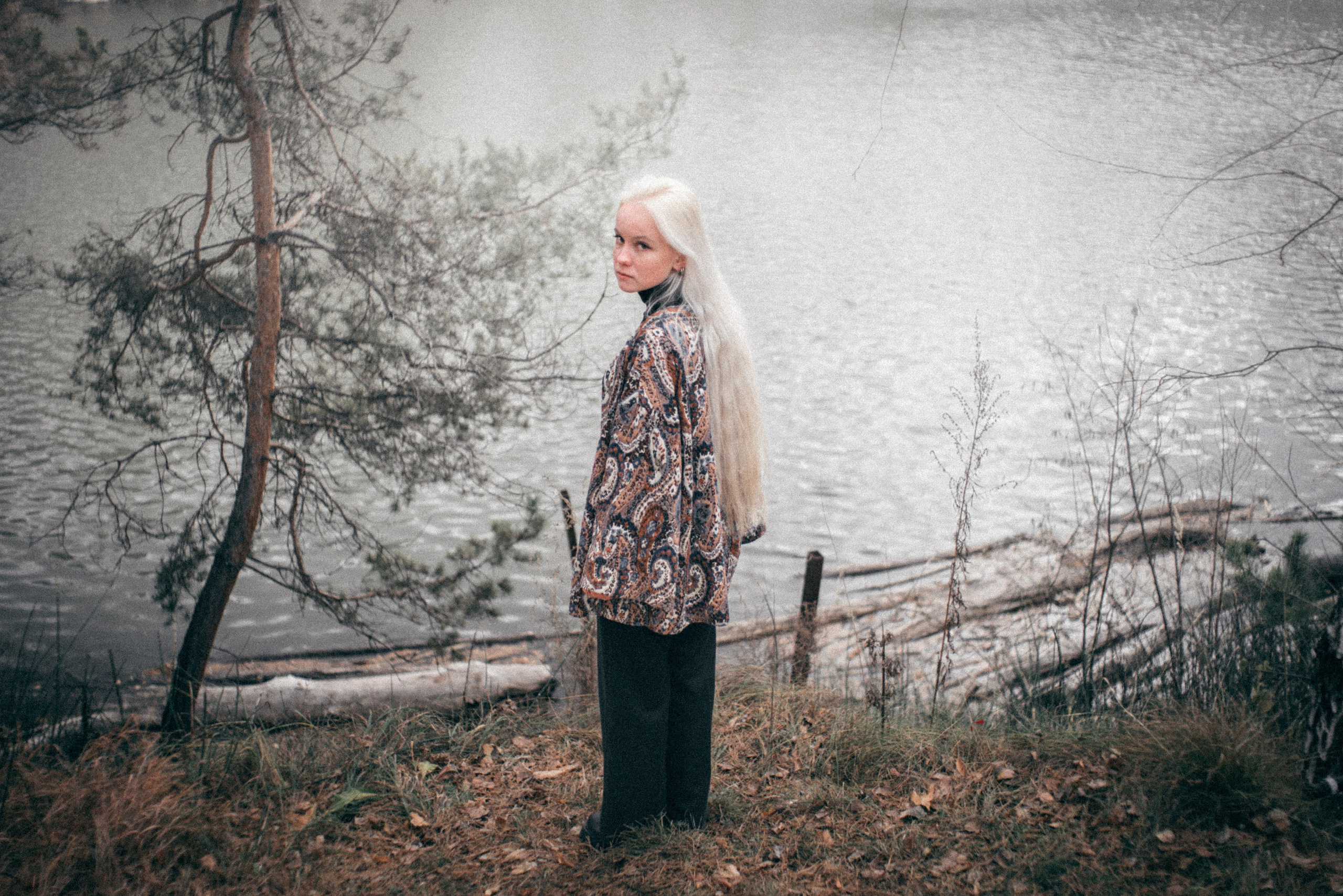 Саша, прогулочная съёмка. Фотограф в Новосибирске Полина Колмачевская