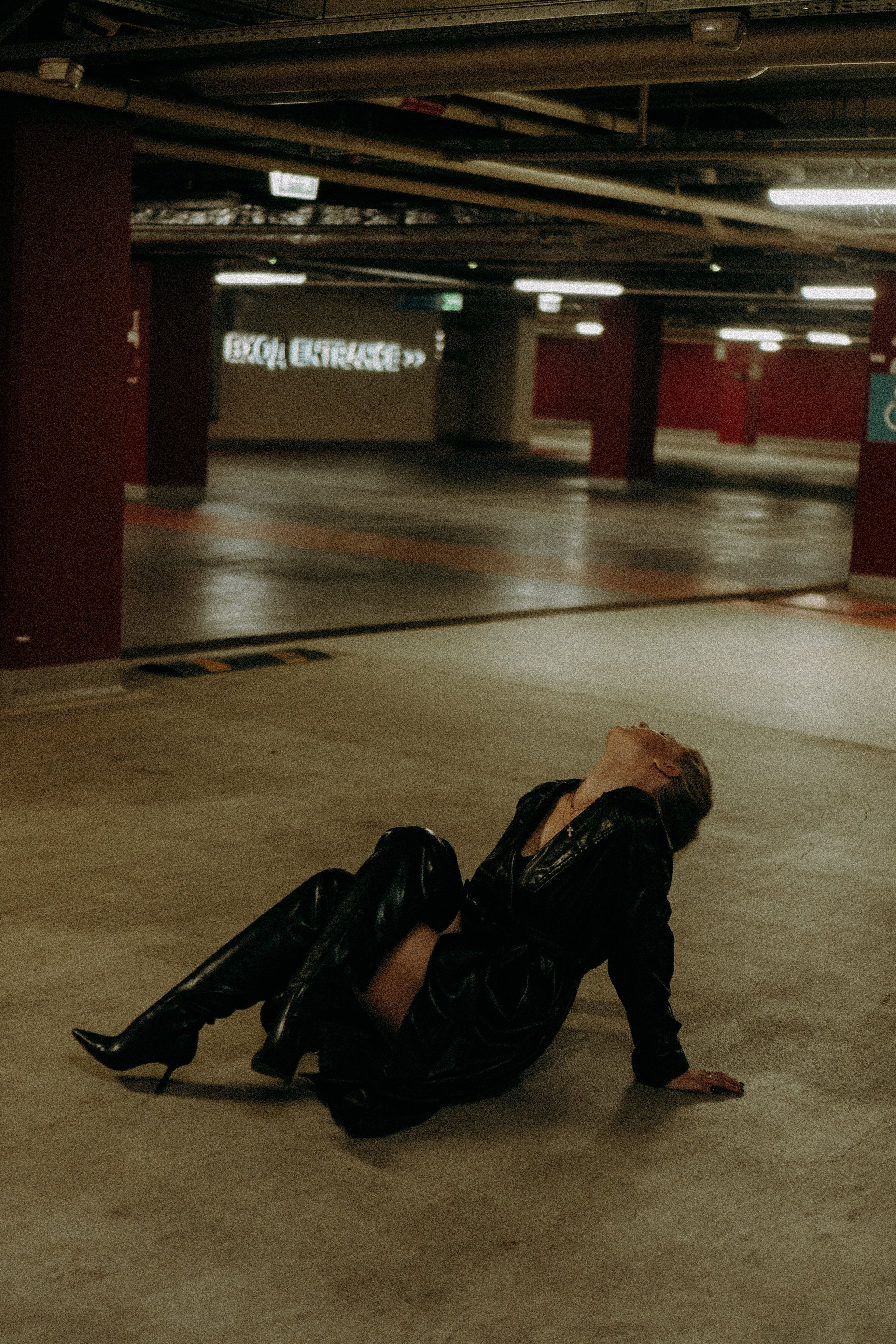 НА ПАРКОВКЕ. Профессиональный фотограф, Санкт-Петербург — Виктория Богомолова