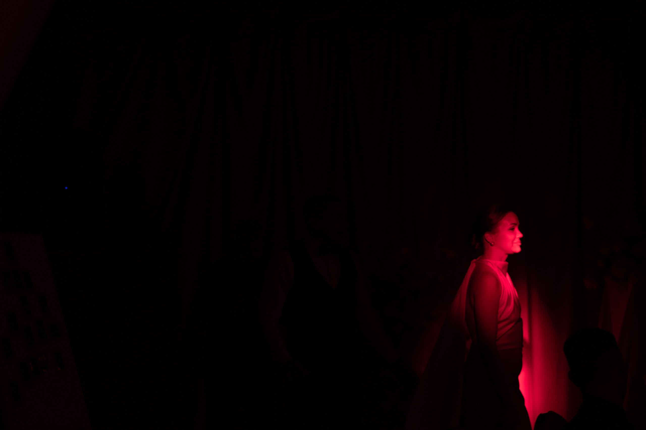 «С днем Рождения, Вика» группа «Корни»