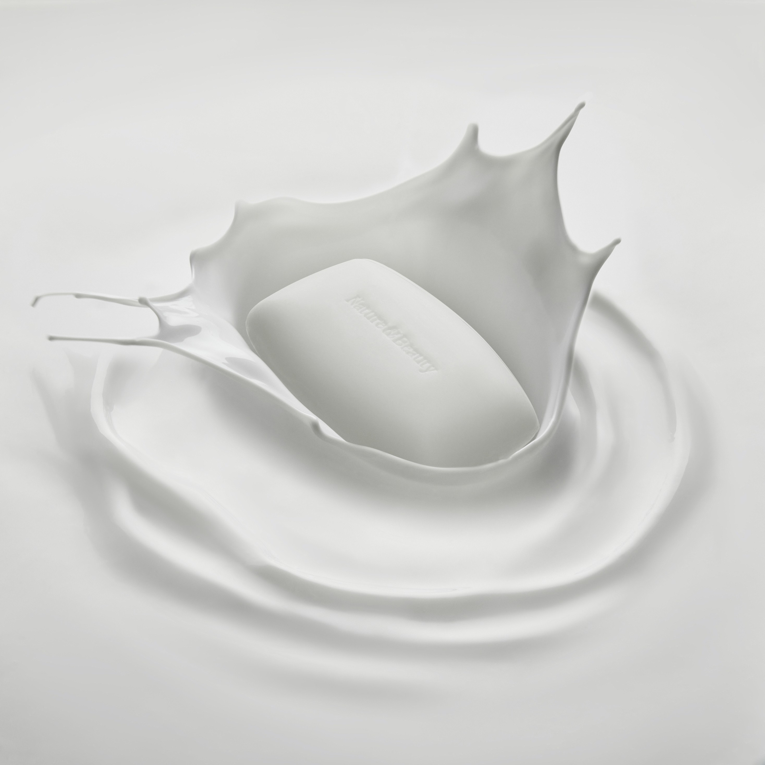 Предметная съемка косметики для маркетплейсов и соцсетей. Предметная съёмка для генераций и маркетплейсов в Москве